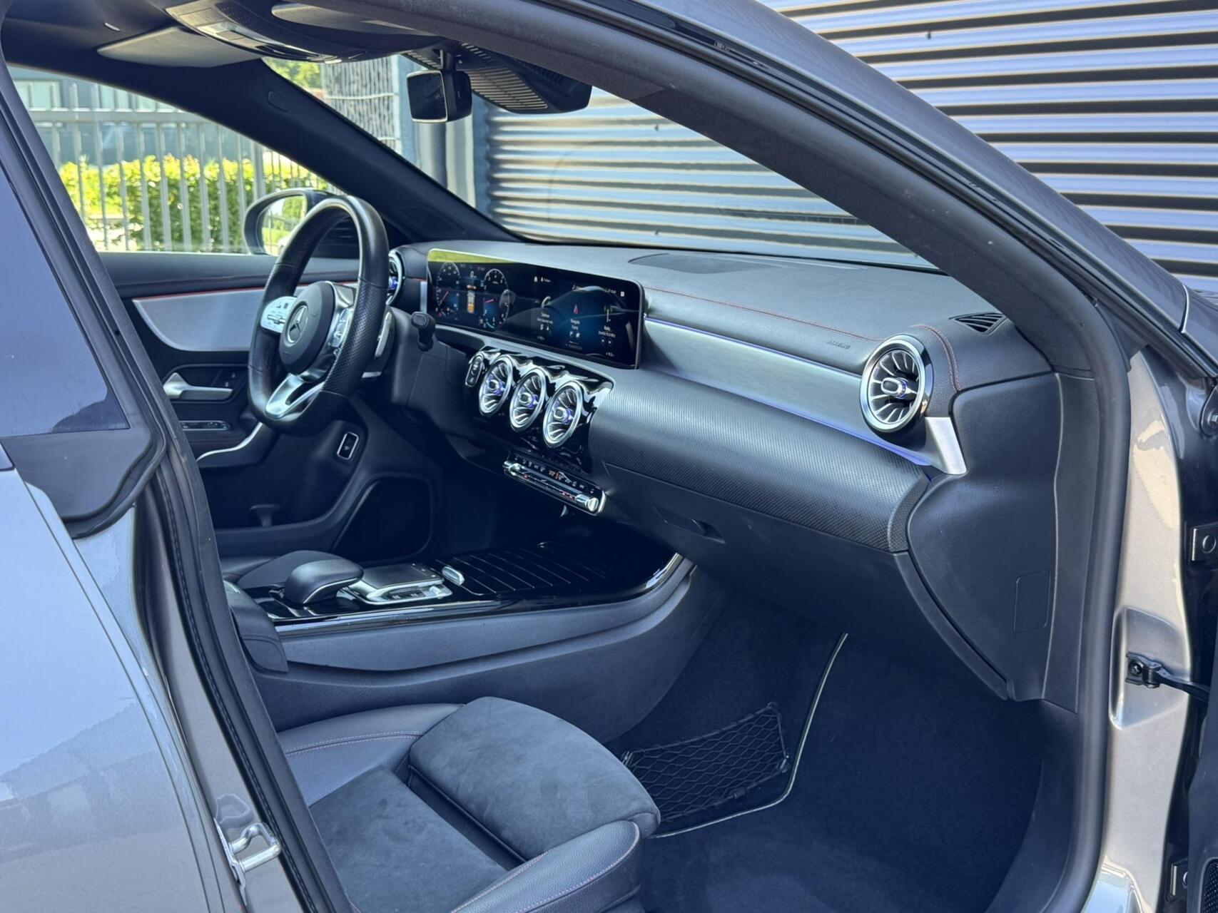 Foto van Mercedes-Benz Cla 180