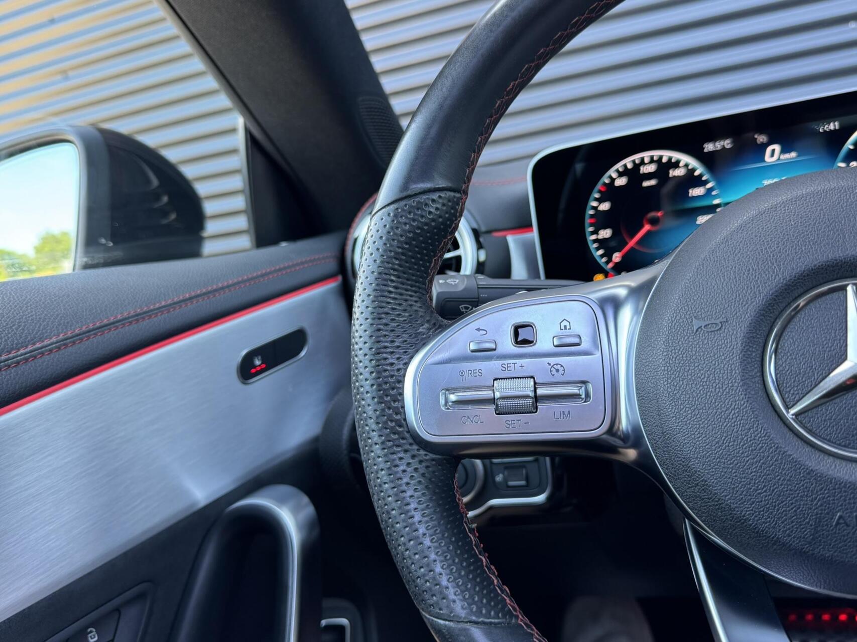 Foto van Mercedes-Benz Cla 180