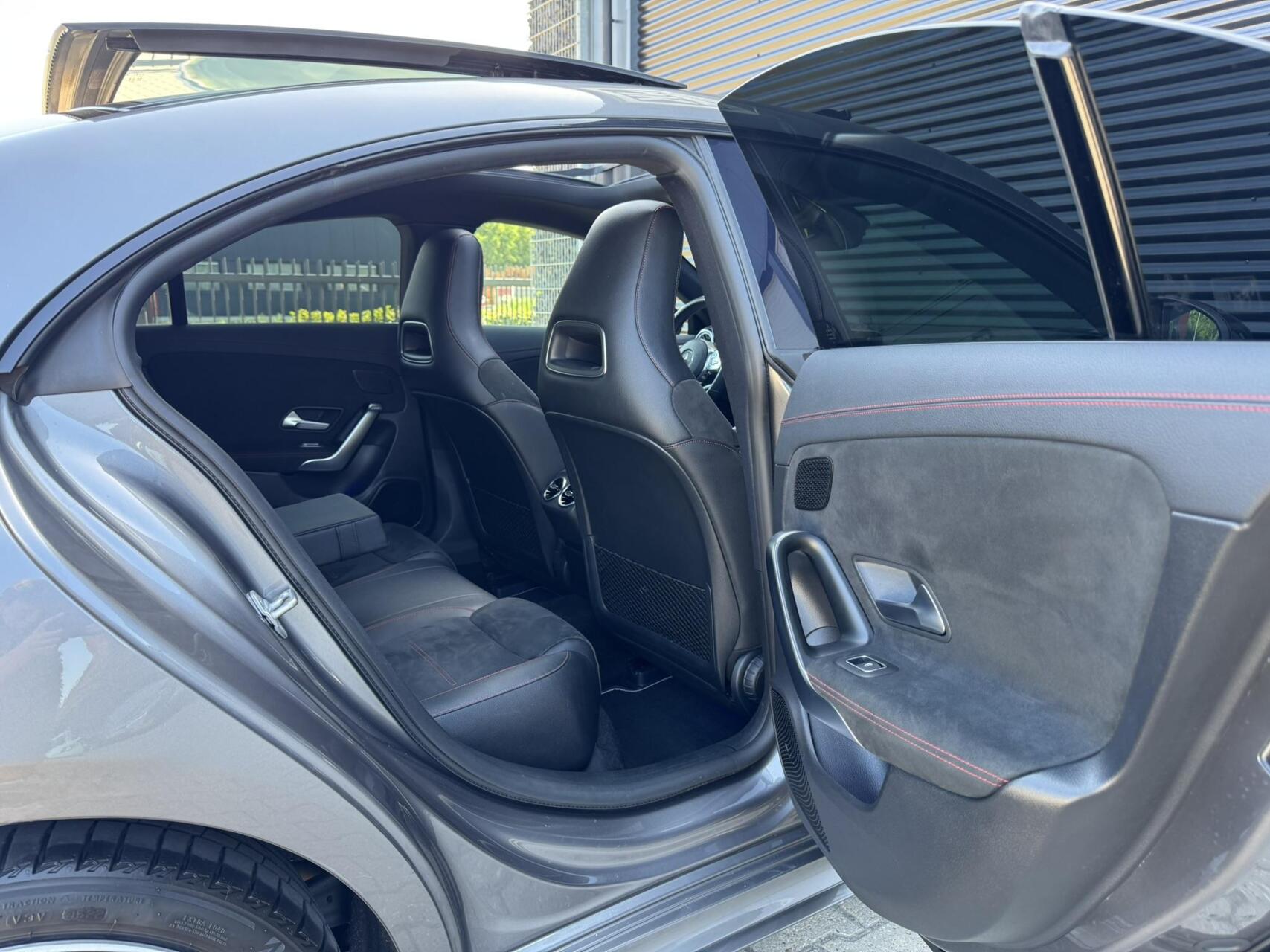 Foto van Mercedes-Benz Cla 180