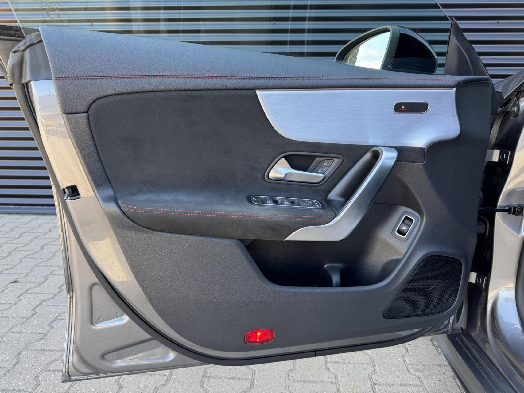 Foto van Mercedes-Benz Cla 180
