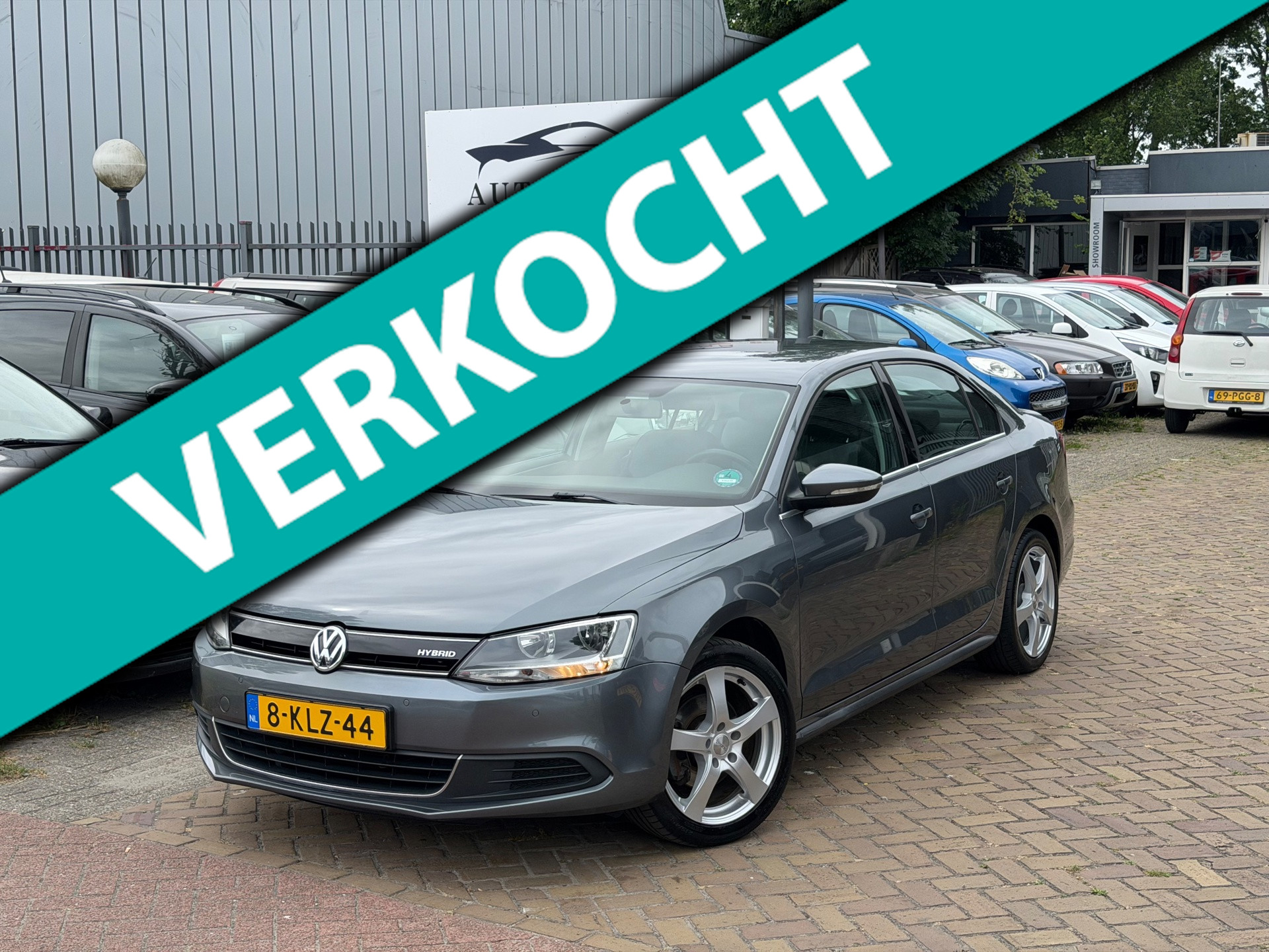 Volkswagen Jetta 1.4 TSI Hybrid Comfortline Aut/Navigatie/Cruise/Nap/Nieuw Apk/2 sleutels aanwezig/3 Maanden Garantie 2013 - voorkant