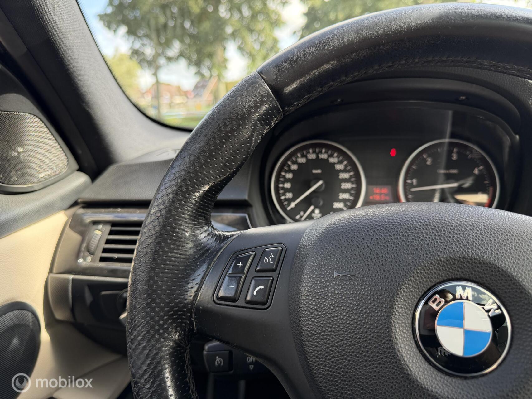 Foto van BMW 325d