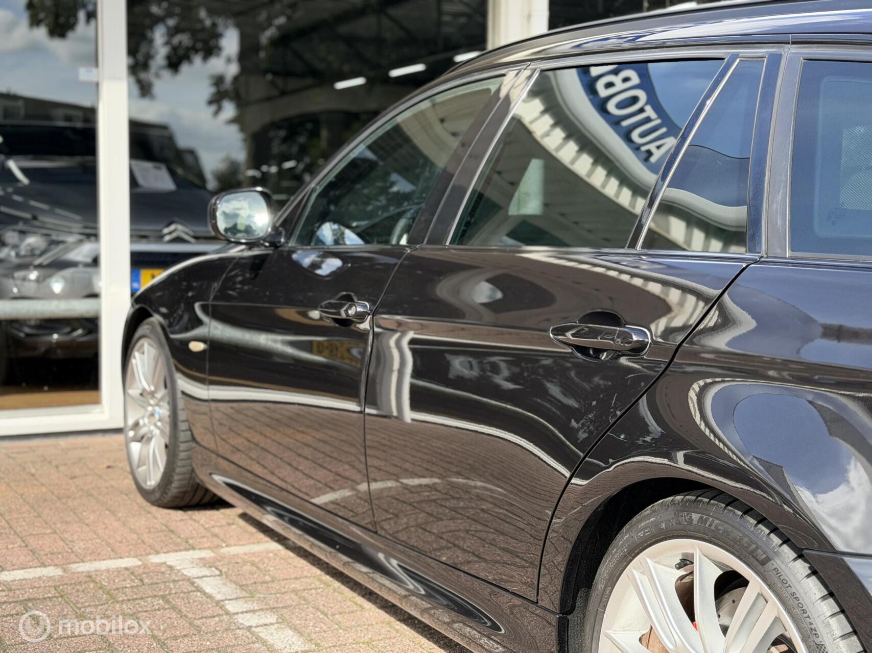 Foto van BMW 325d