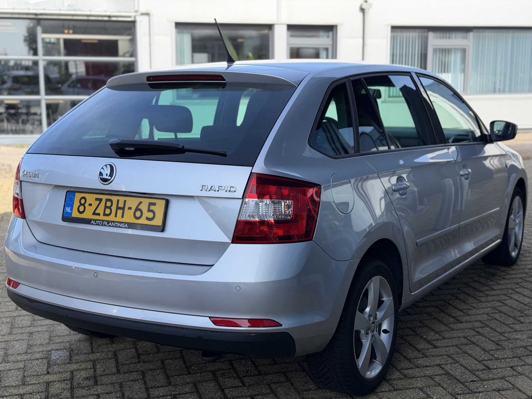Foto van Skoda Rapid