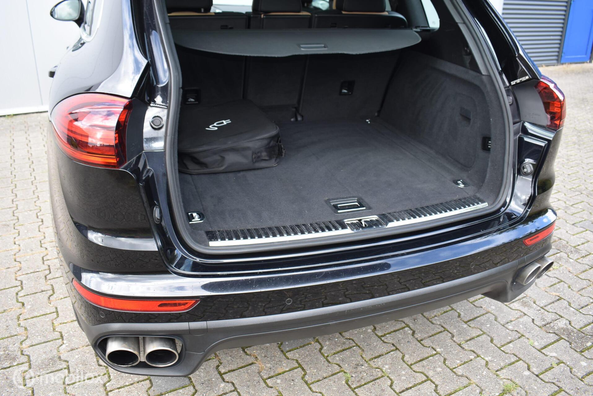 Foto van Porsche Cayenne