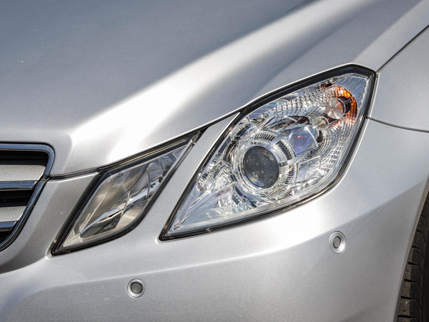 Foto van Mercedes-Benz E 200
