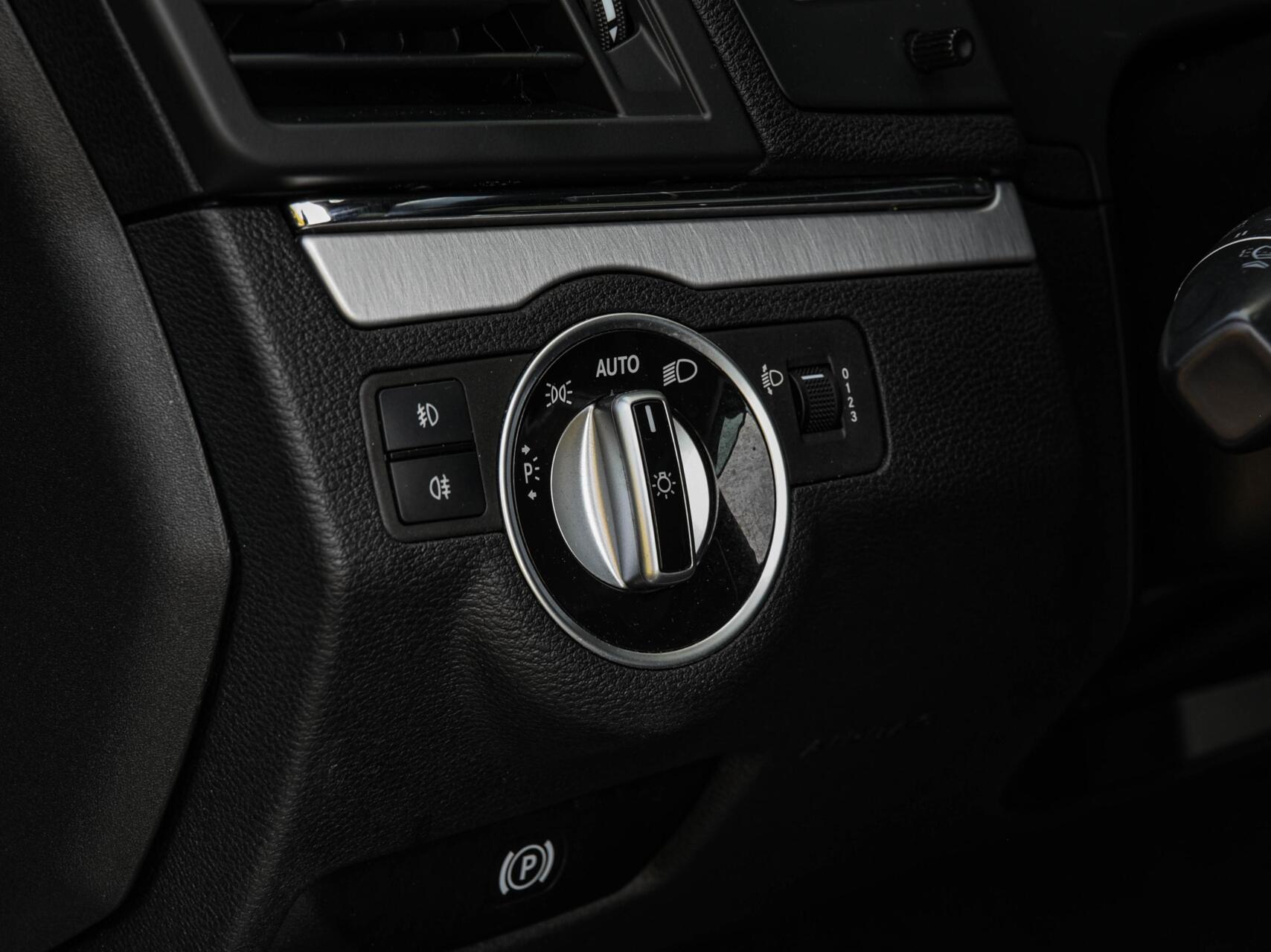 Foto van Mercedes-Benz E 200