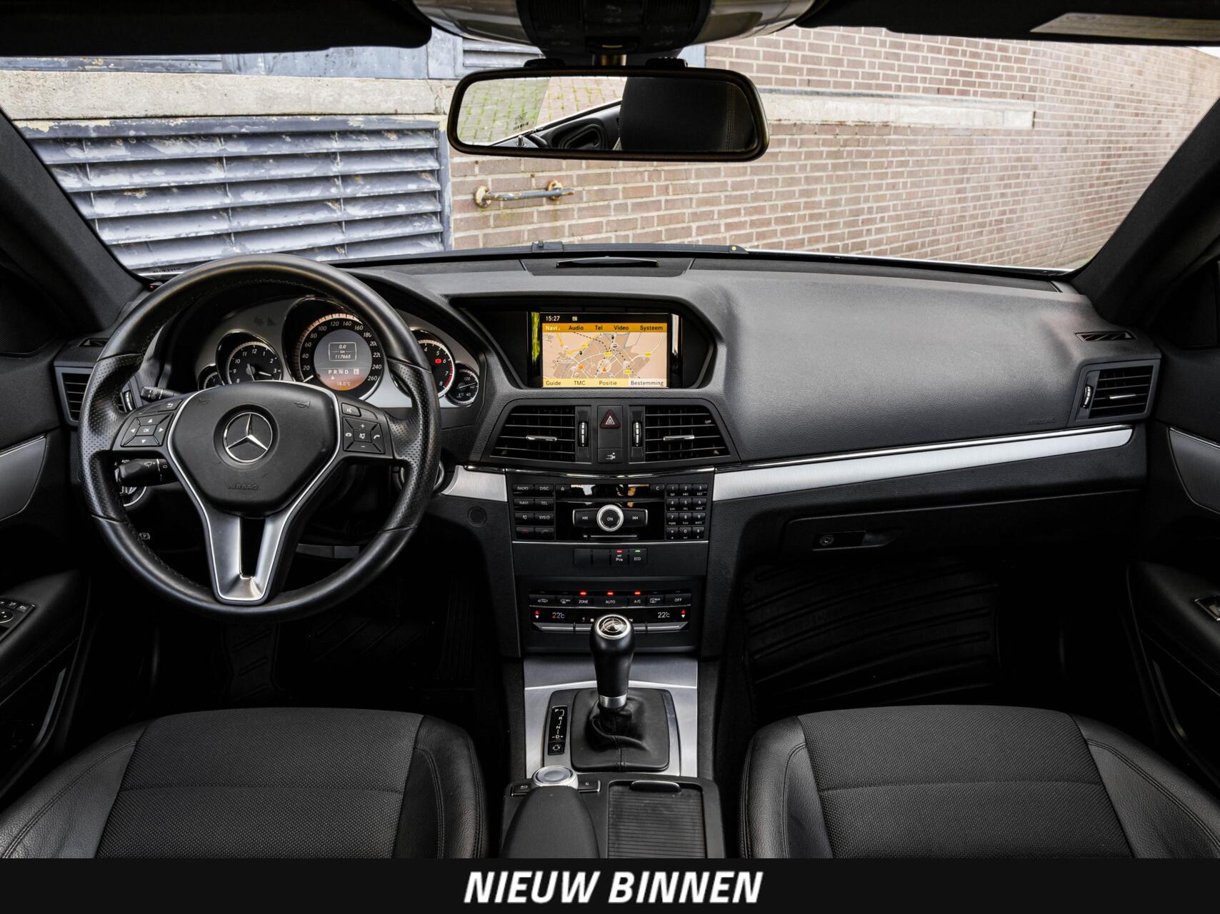 Foto van Mercedes-Benz E 200