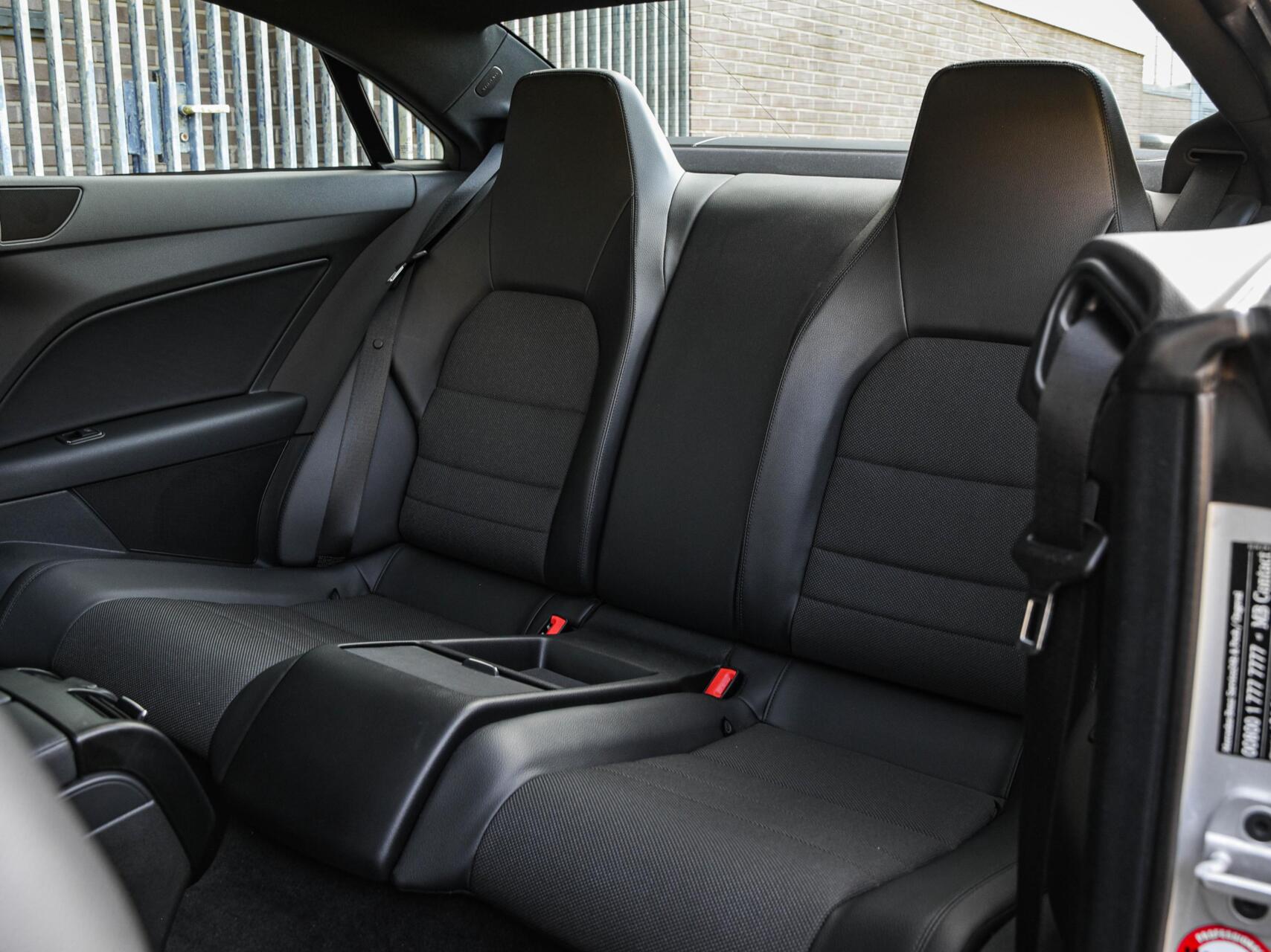 Foto van Mercedes-Benz E 200