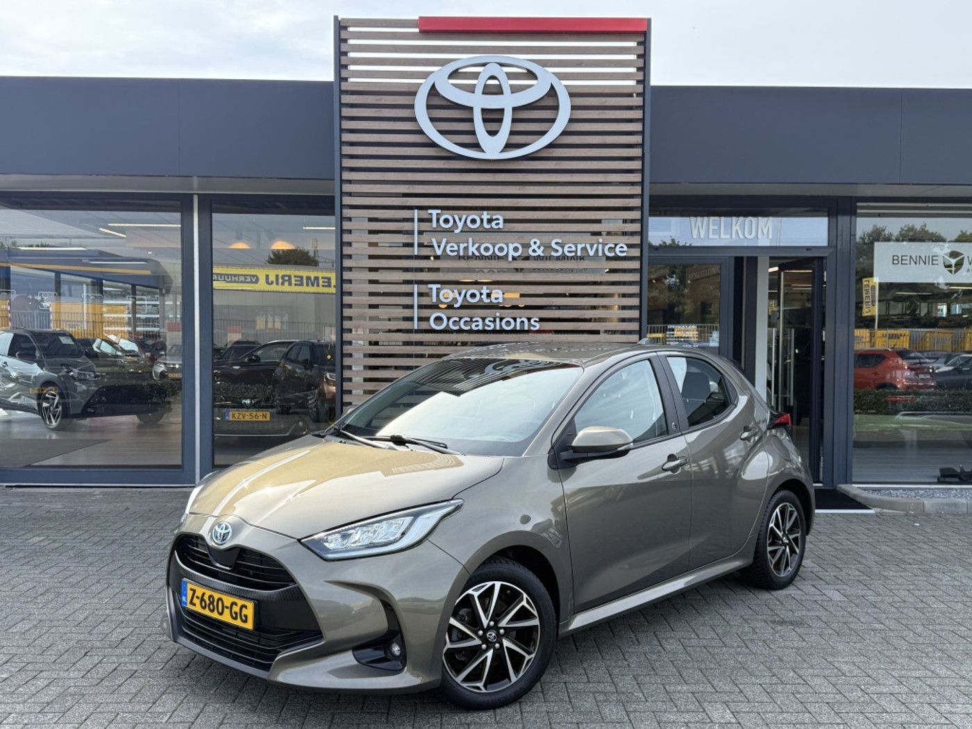 Toyota Toyota Yaris 1.5 Hybrid Dynamic | Keyless | Stoelverwarming | Adapt. Cruise 2023 - voorkant