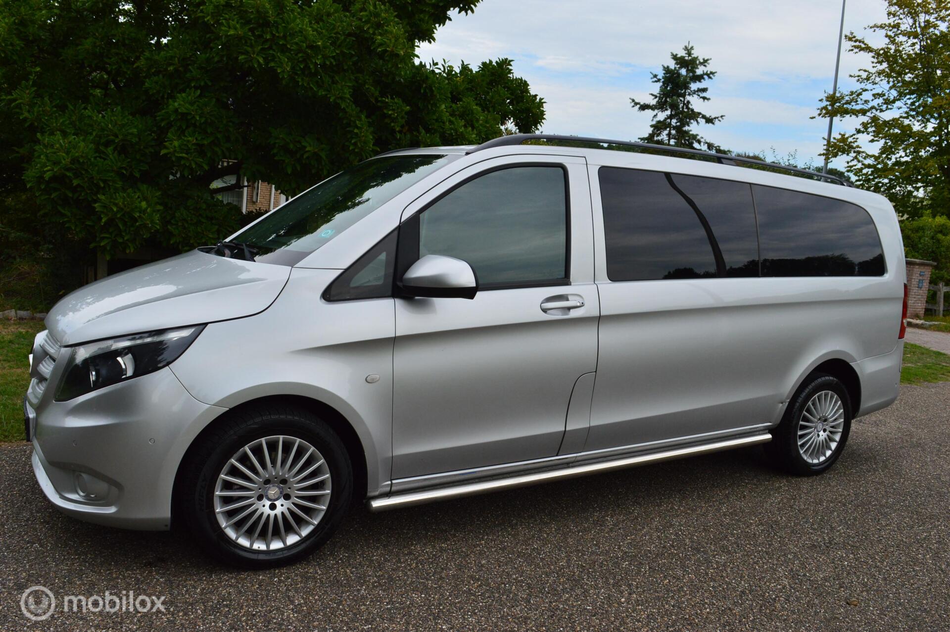 Foto van Mercedes-Benz Vito Tourer
