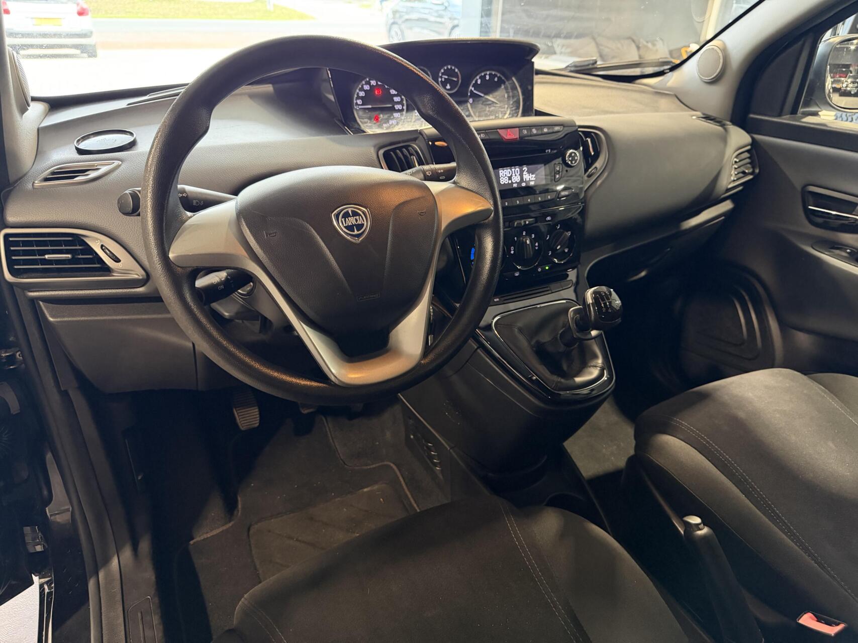 Foto van Lancia Ypsilon
