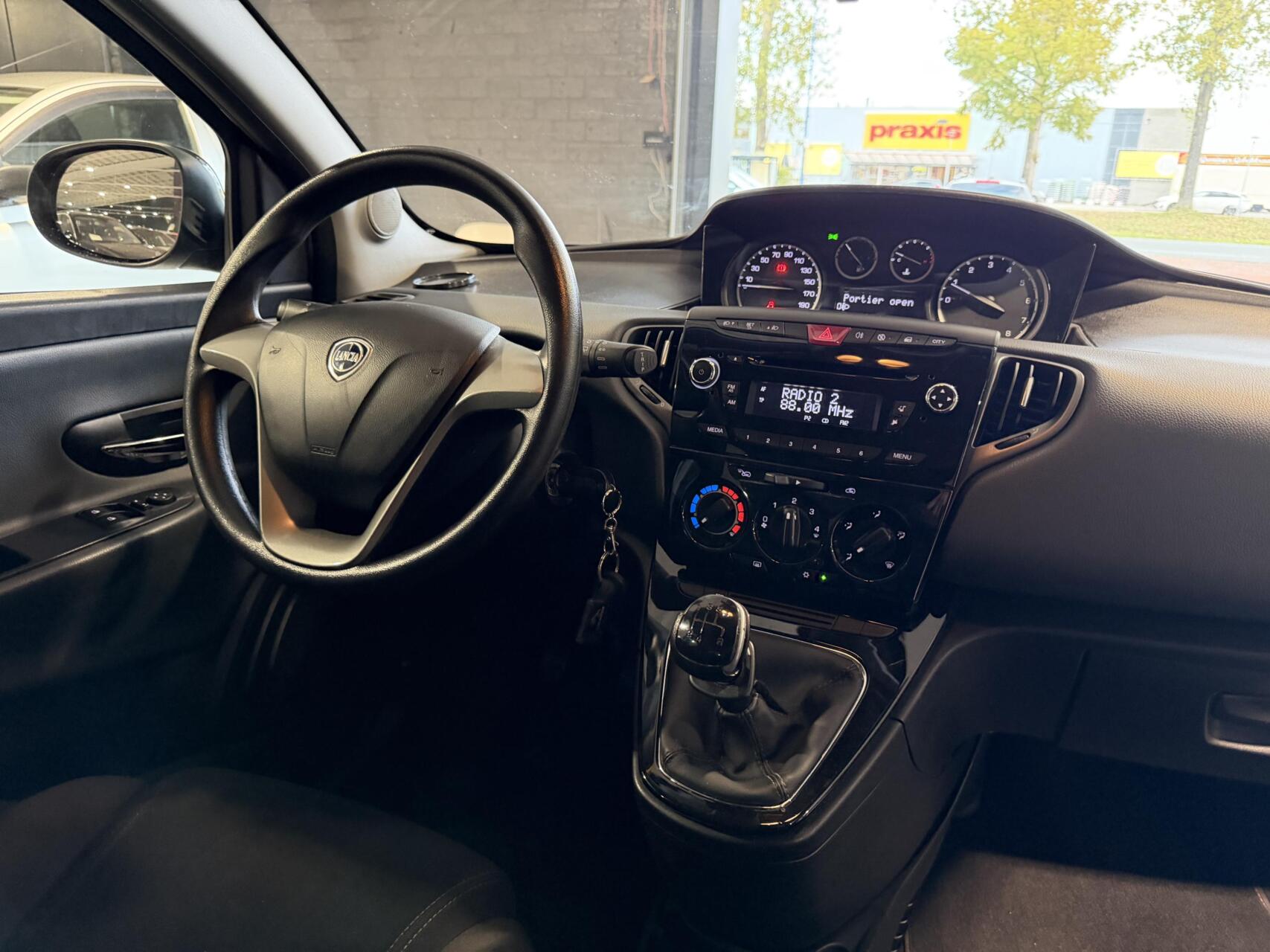 Foto van Lancia Ypsilon