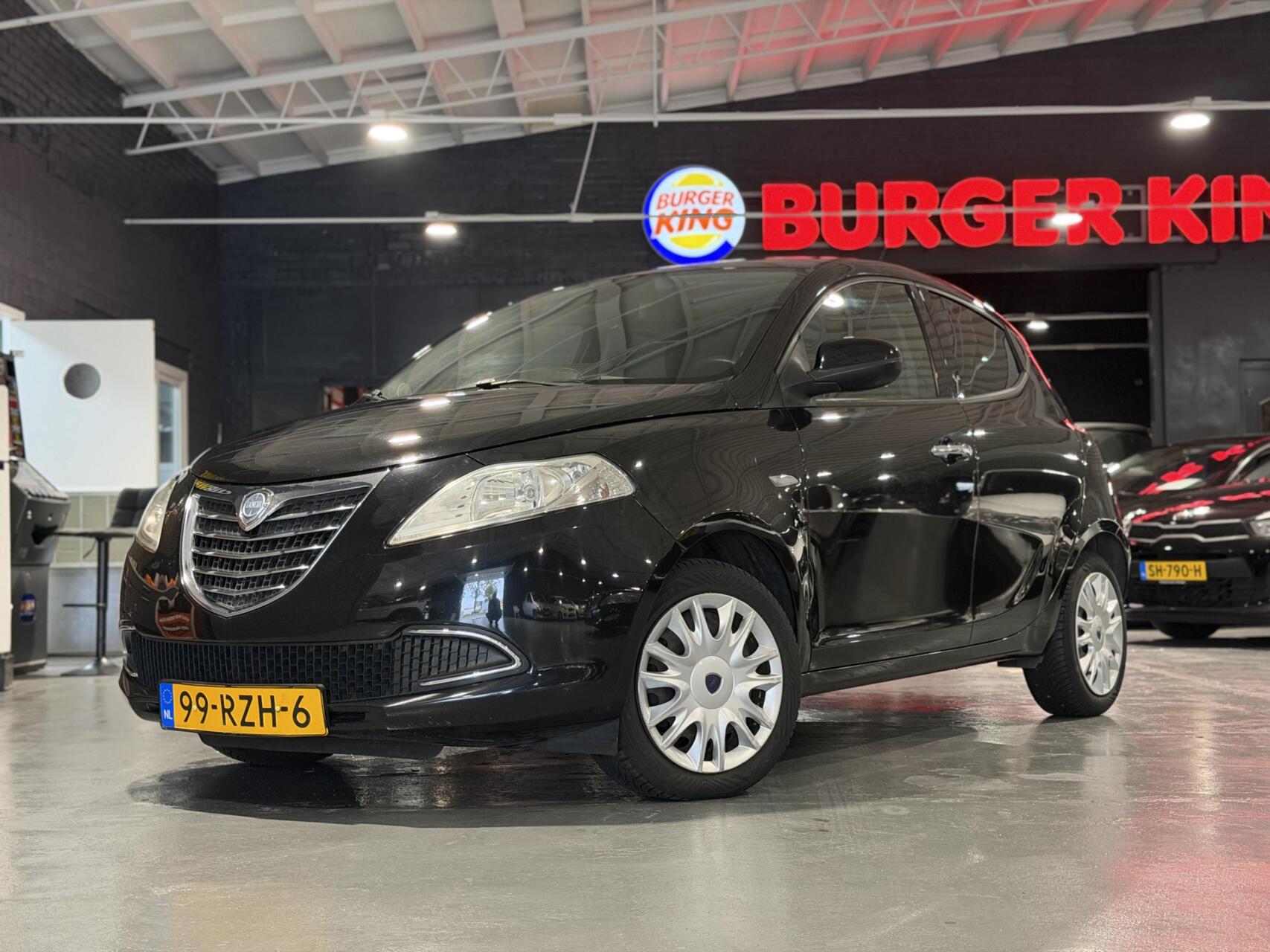 Foto van Lancia Ypsilon