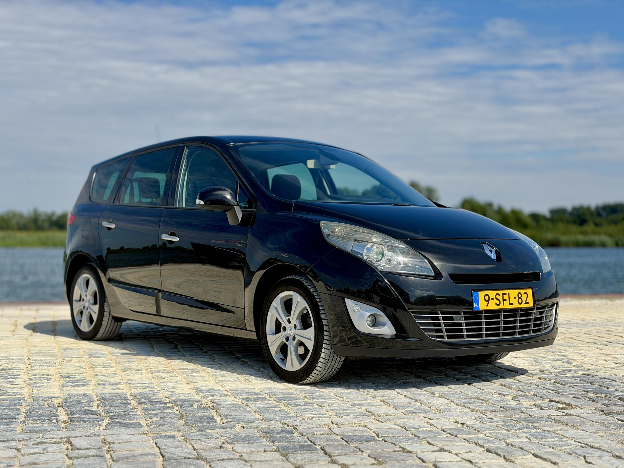 Foto van Renault Grand Scénic