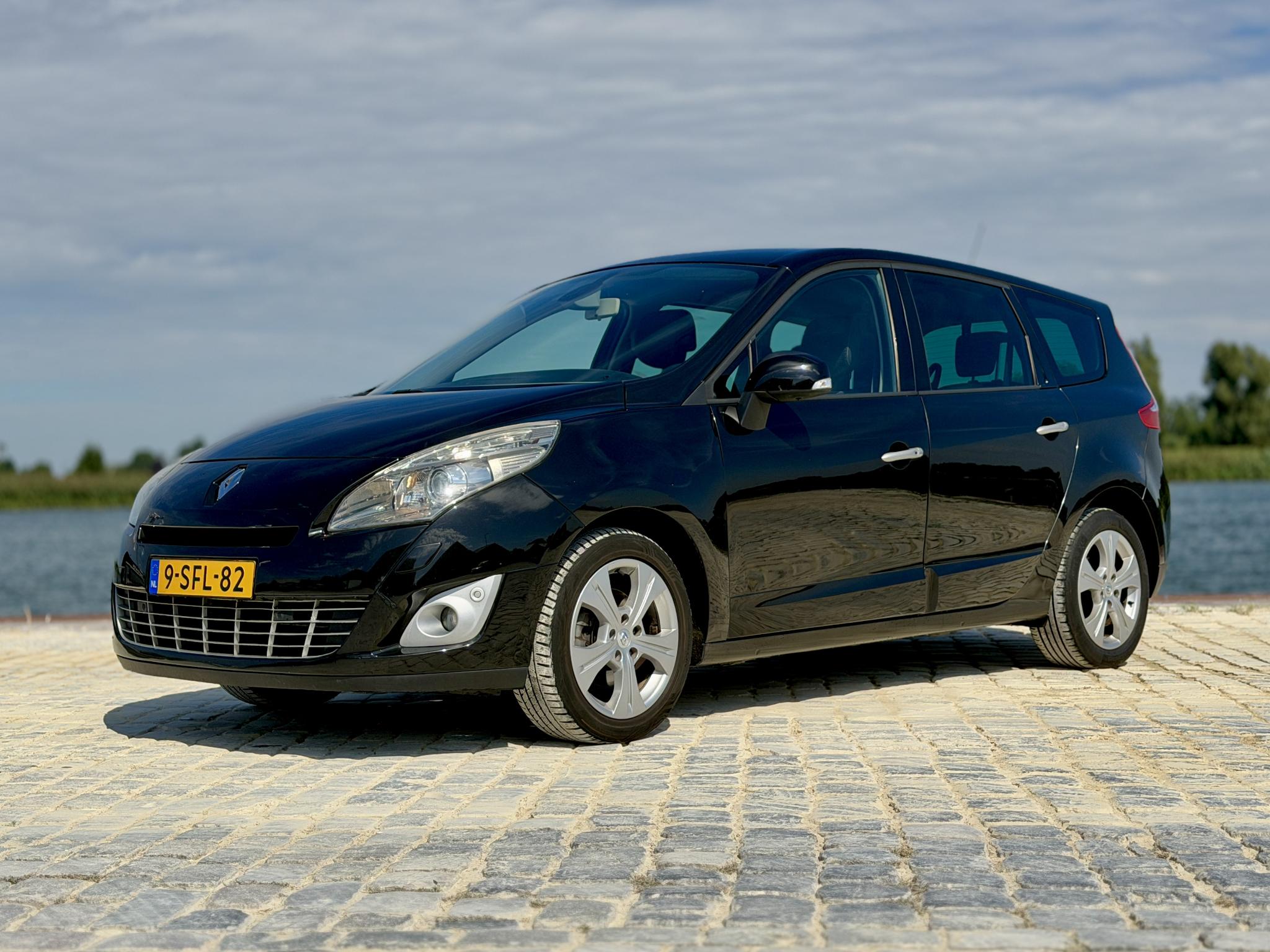 Renault Grand Scénic 1.4 TCe Sélection Business 2008 - voorkant