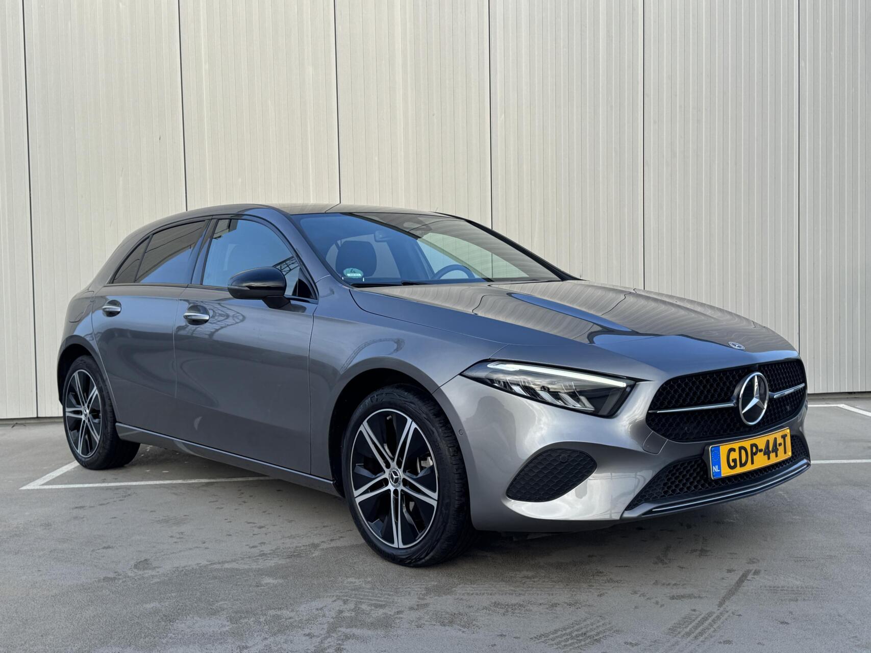 Foto van Mercedes-Benz A 250 E