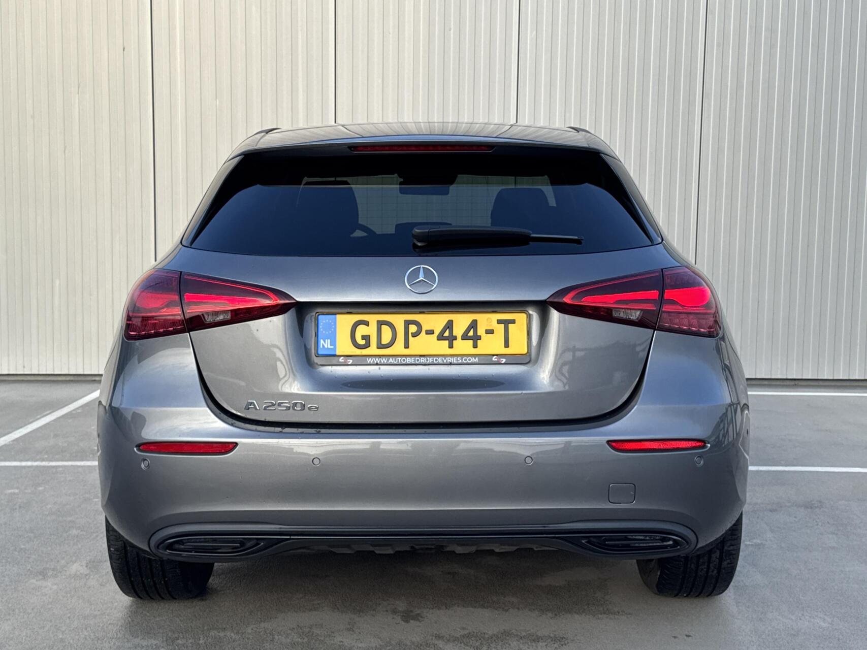 Foto van Mercedes-Benz A 250 E