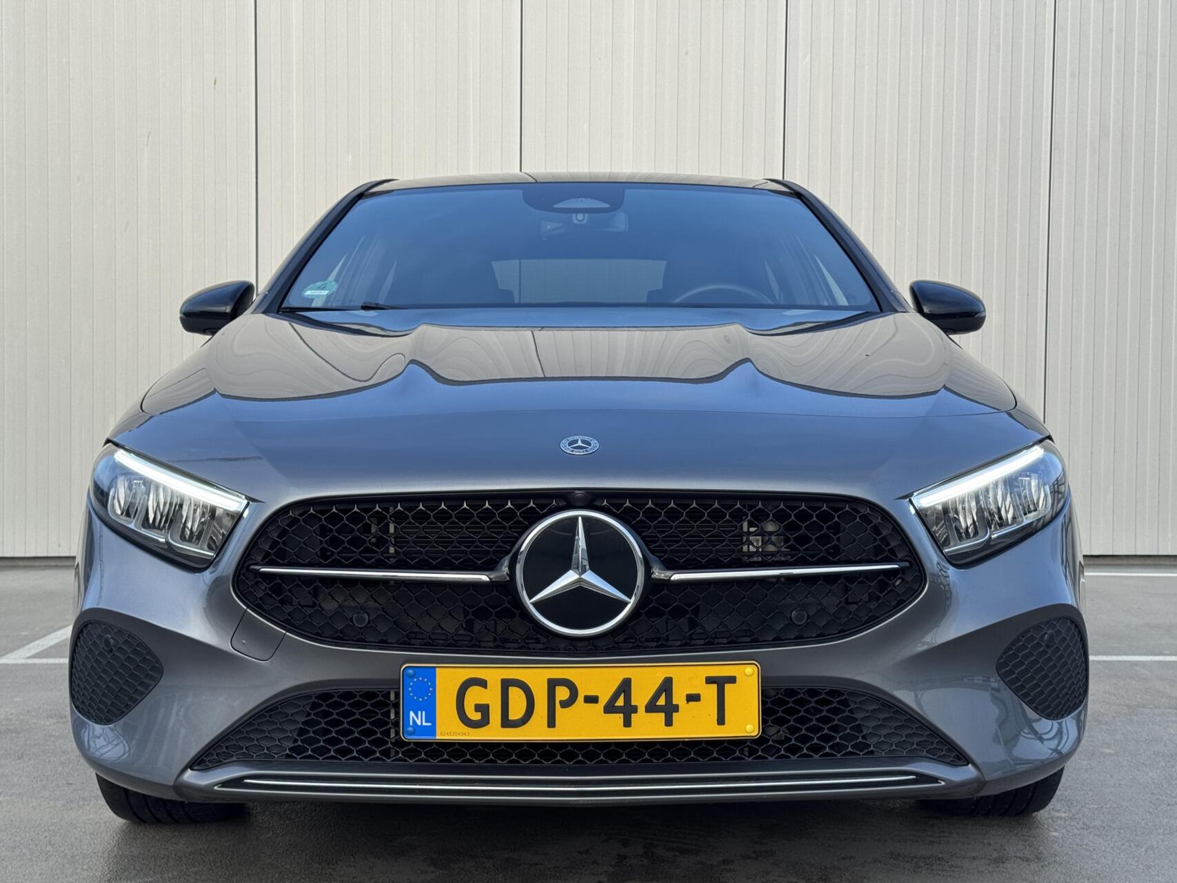 Foto van Mercedes-Benz A 250 E