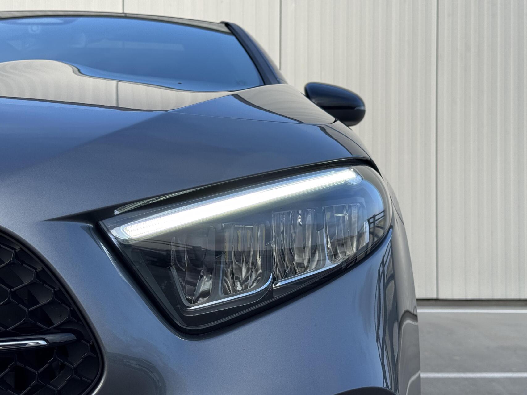 Foto van Mercedes-Benz A 250 E
