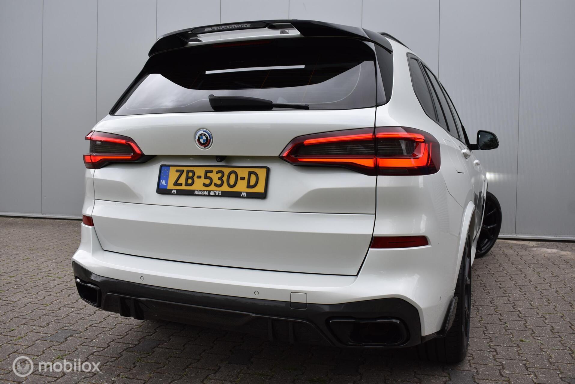 Foto van BMW X5 Xdrive40i
