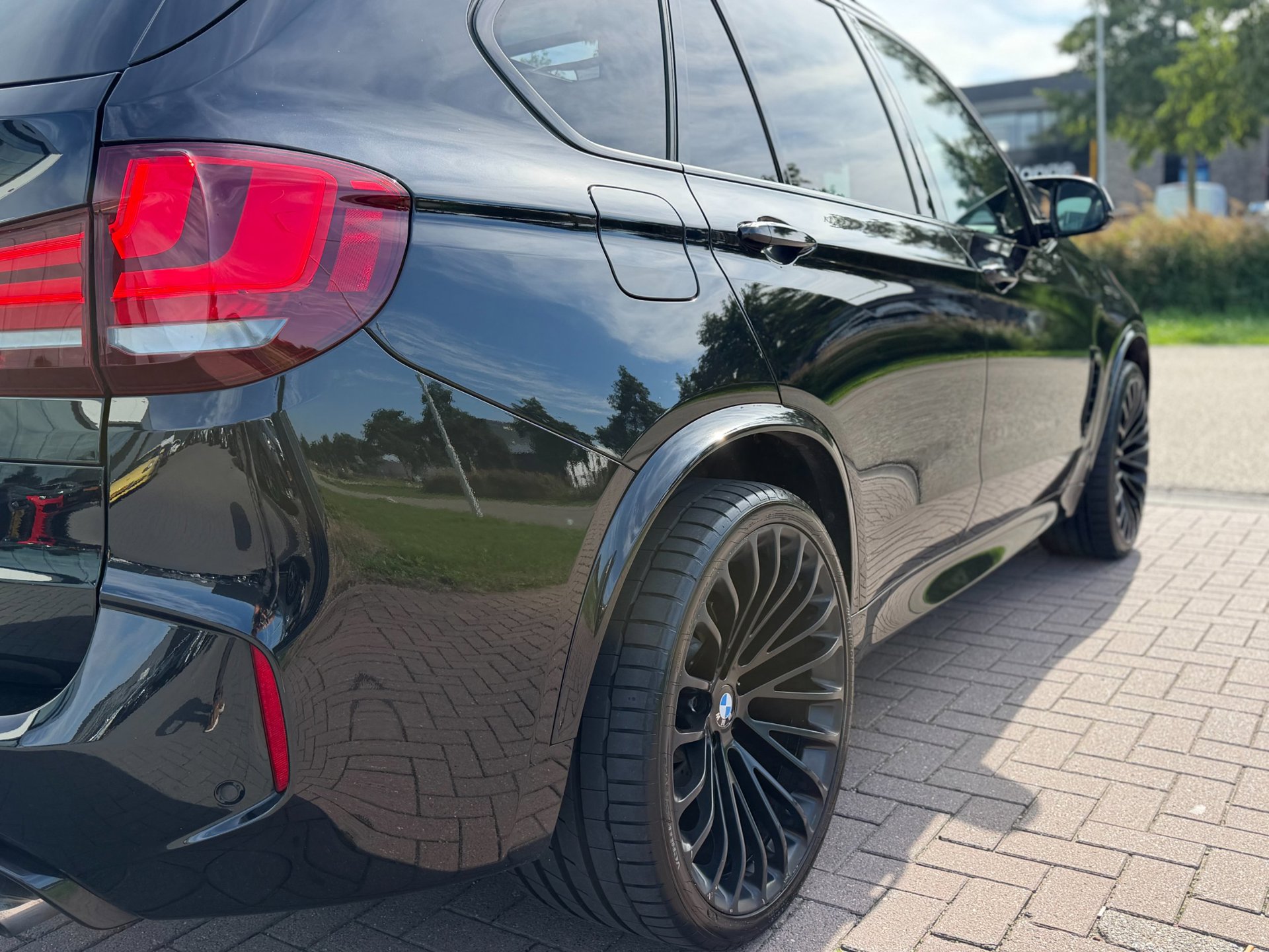 Foto van BMW X5 M