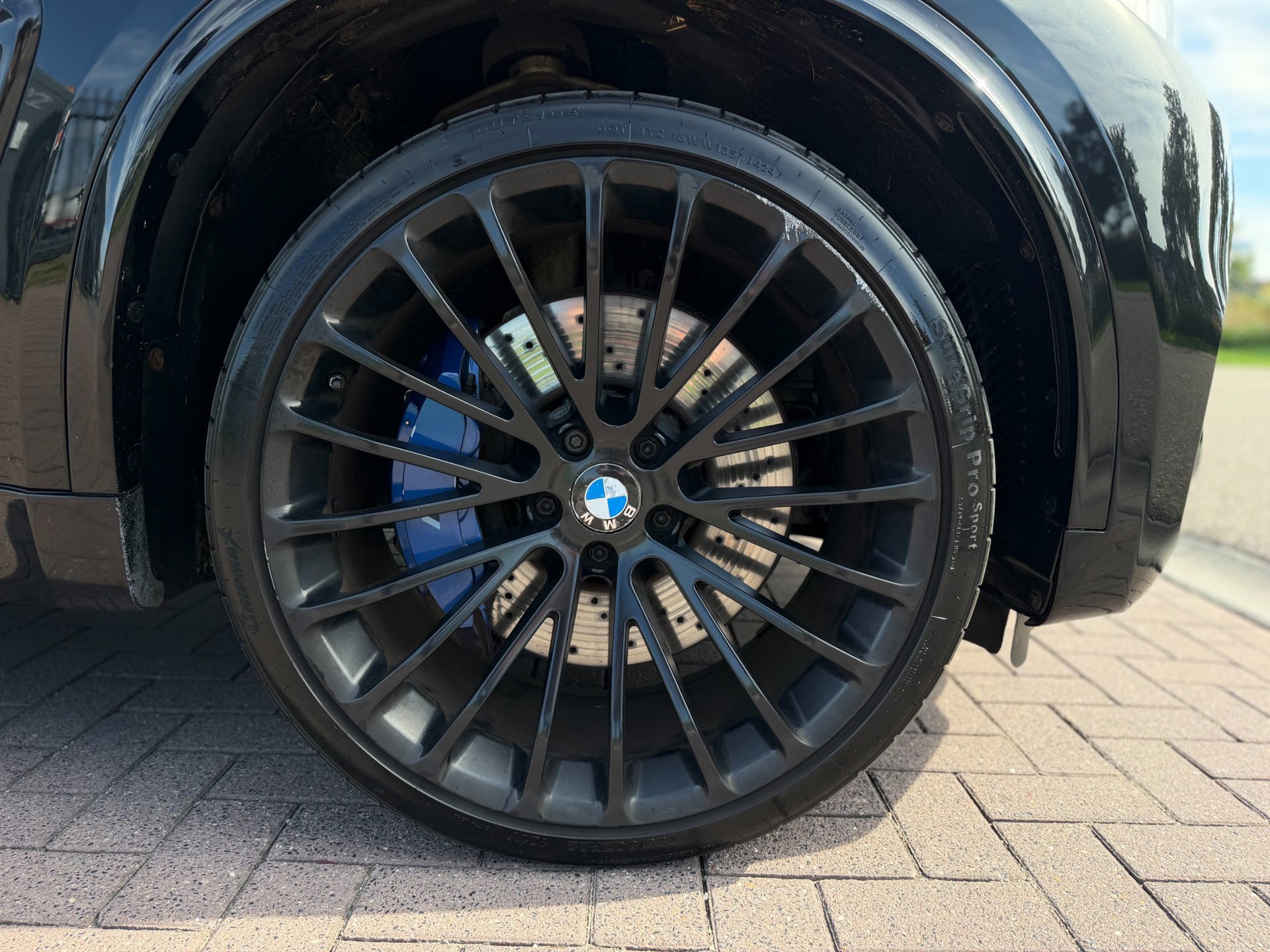 Foto van BMW X5 M