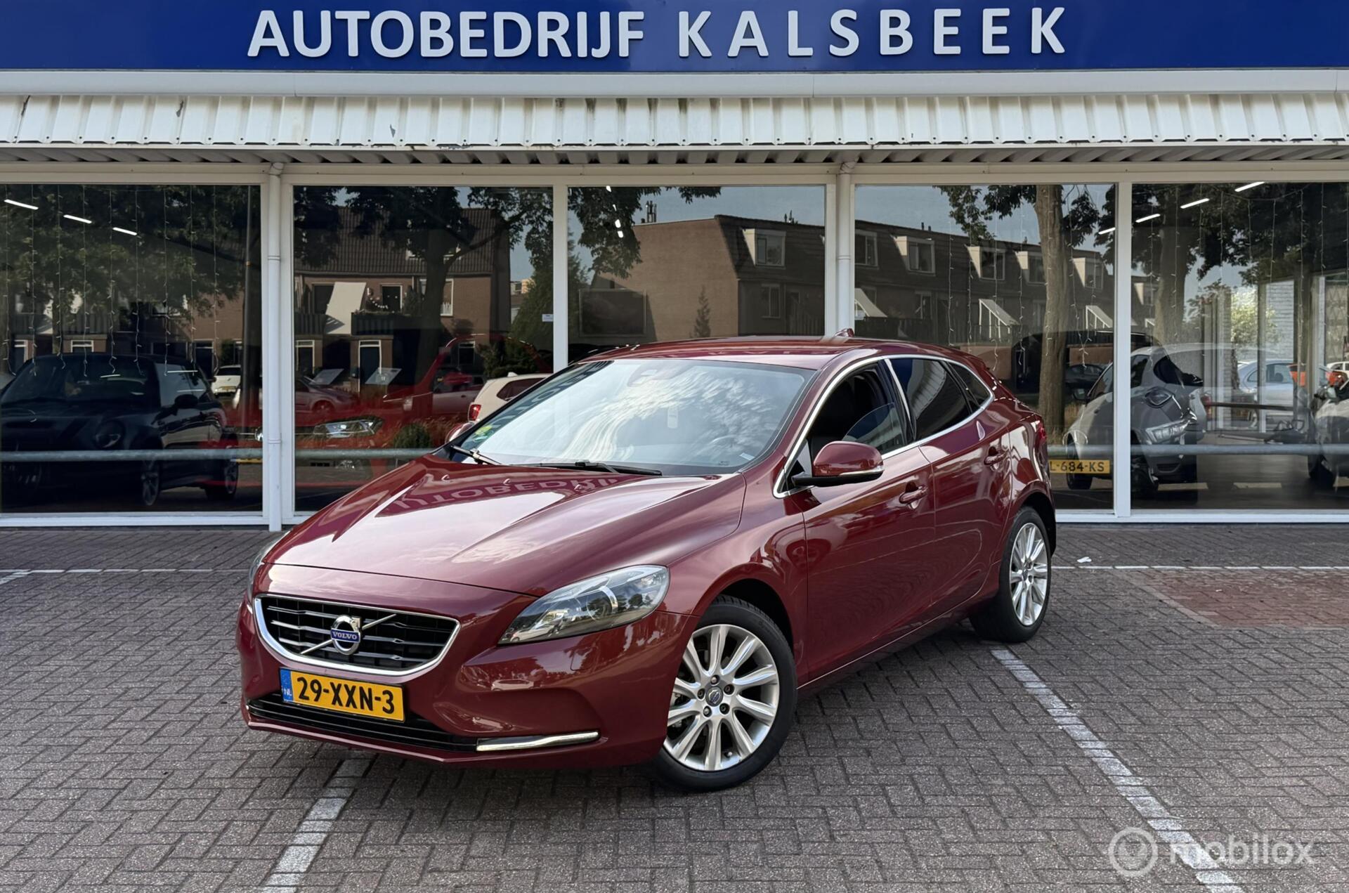 Volvo V40 1.6 D2 Summum|Leer|Camera|Stoelverwarming| 2012 - voorkant