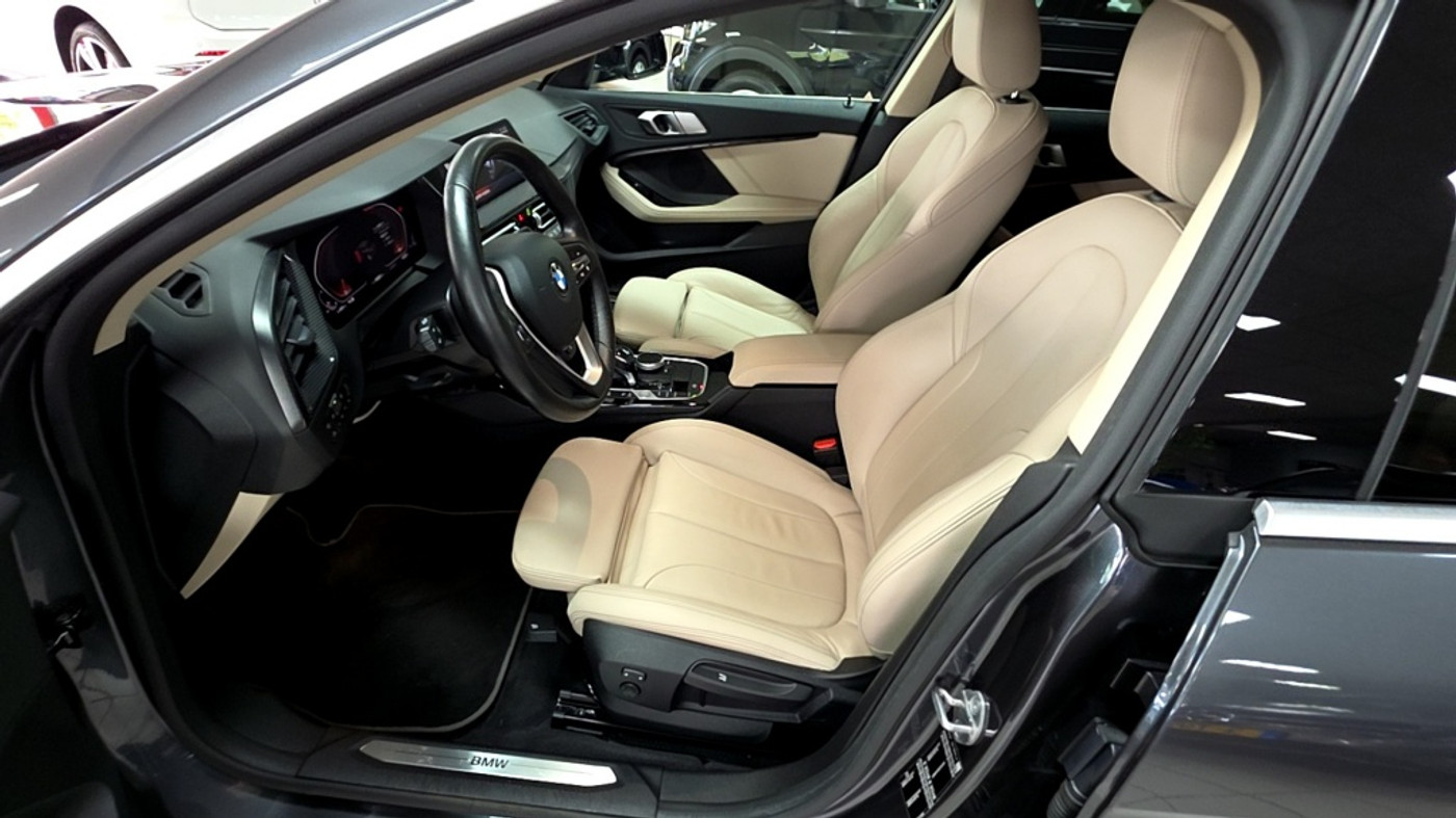 Foto van BMW 220i