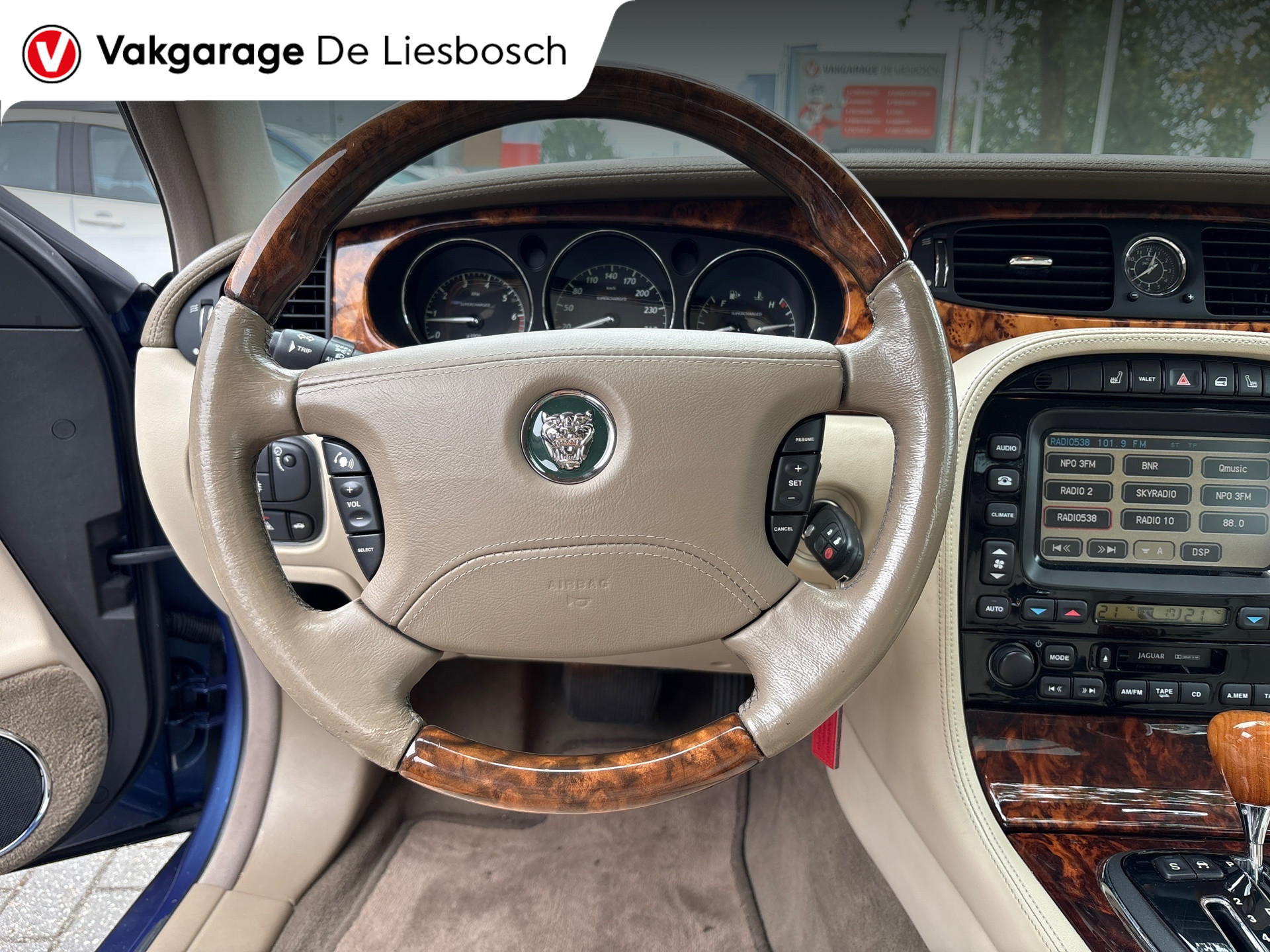 Foto van Jaguar XJ
