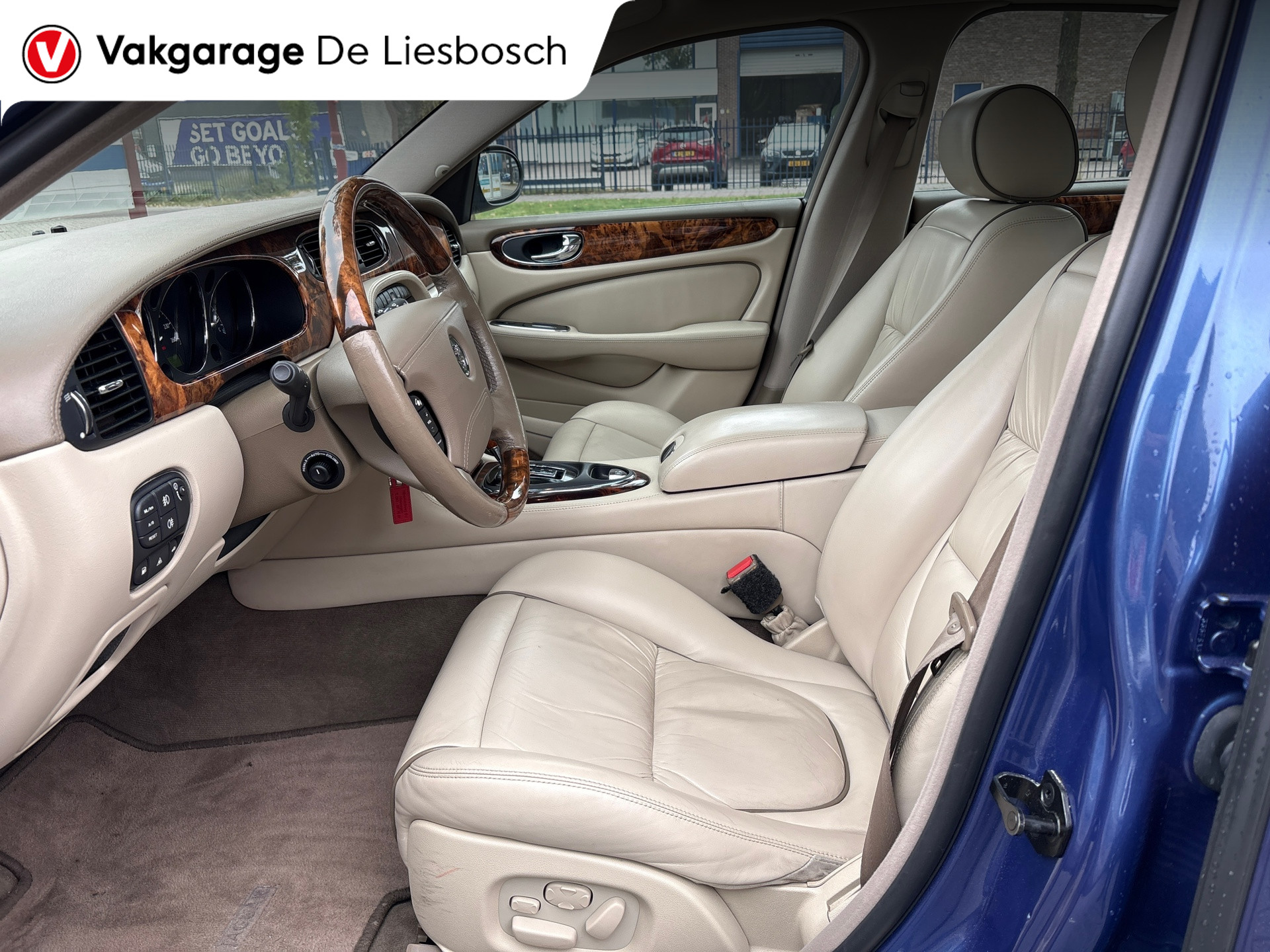 Foto van Jaguar XJ