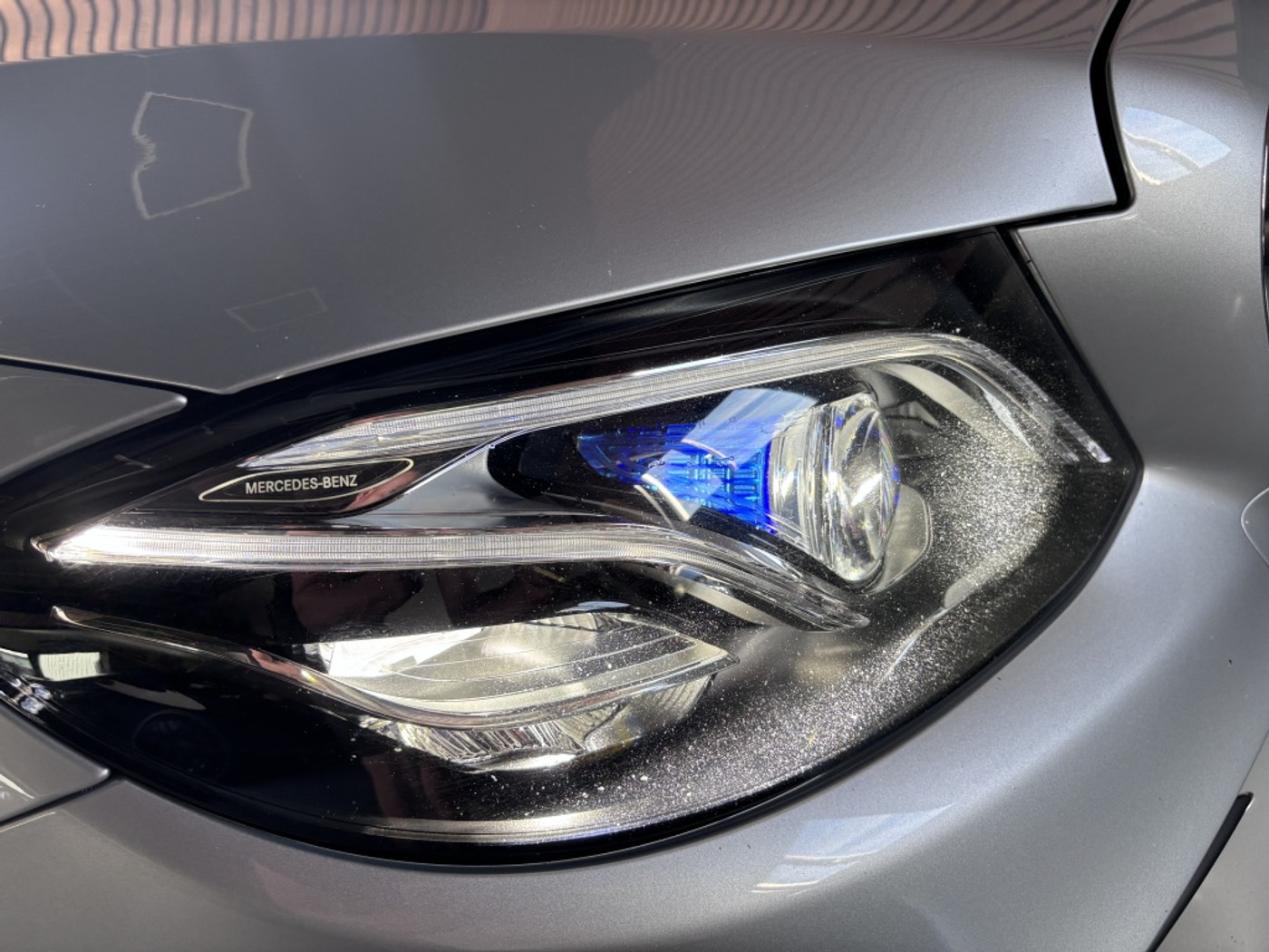 Foto van Mercedes-Benz E 200