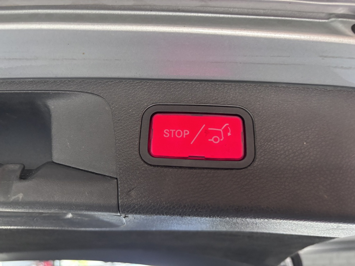 Foto van Mercedes-Benz E 200