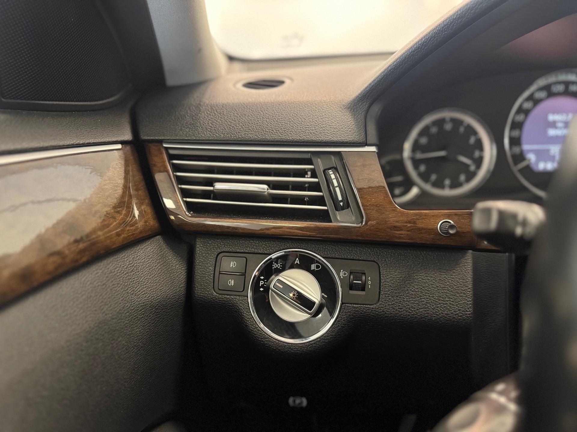 Foto van Mercedes-Benz E 250 Cgi