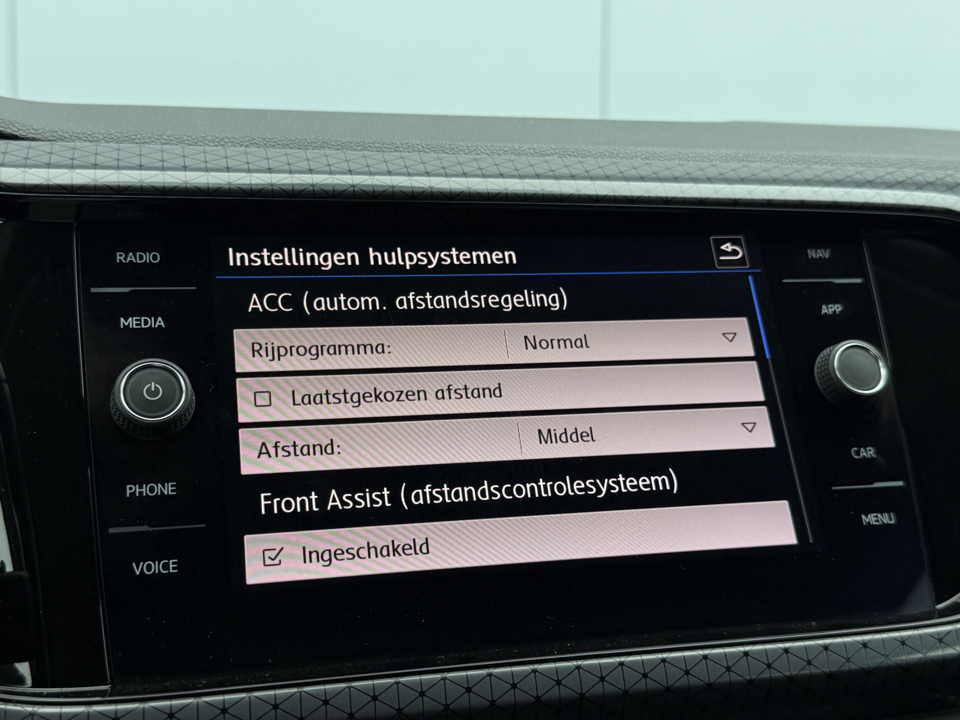 Foto van Volkswagen T-cross