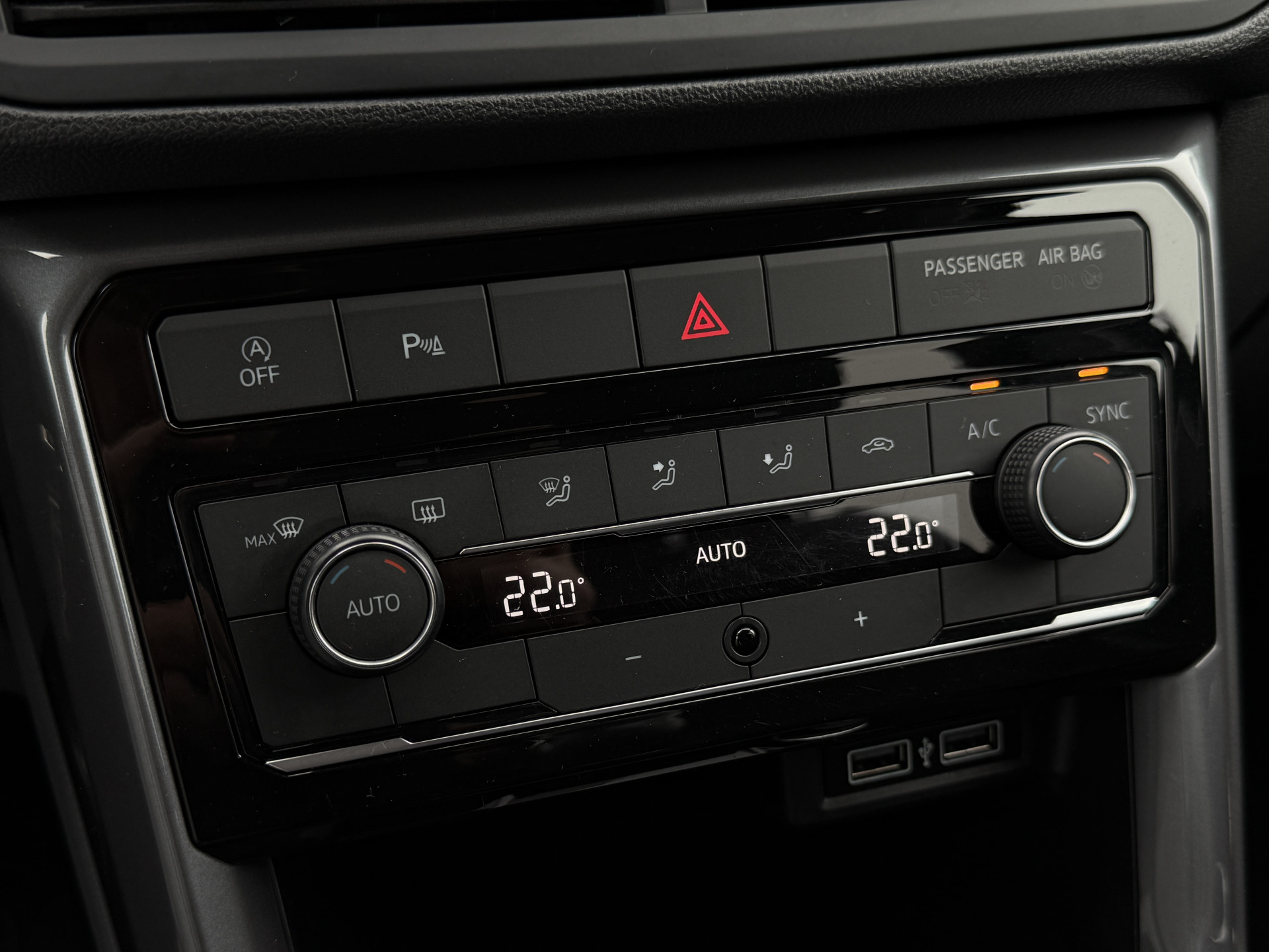 Foto van Volkswagen T-cross