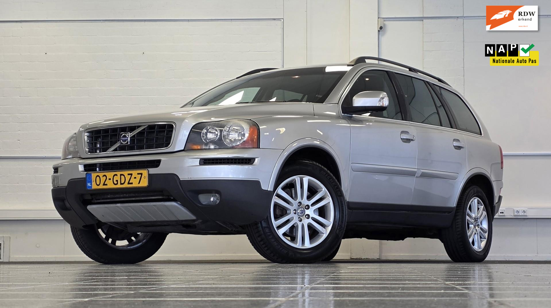 Volvo Xc90 3.2 R-Design A/T LPG G3 Leer Xenon 3e Eigenaar 2008 - voorkant