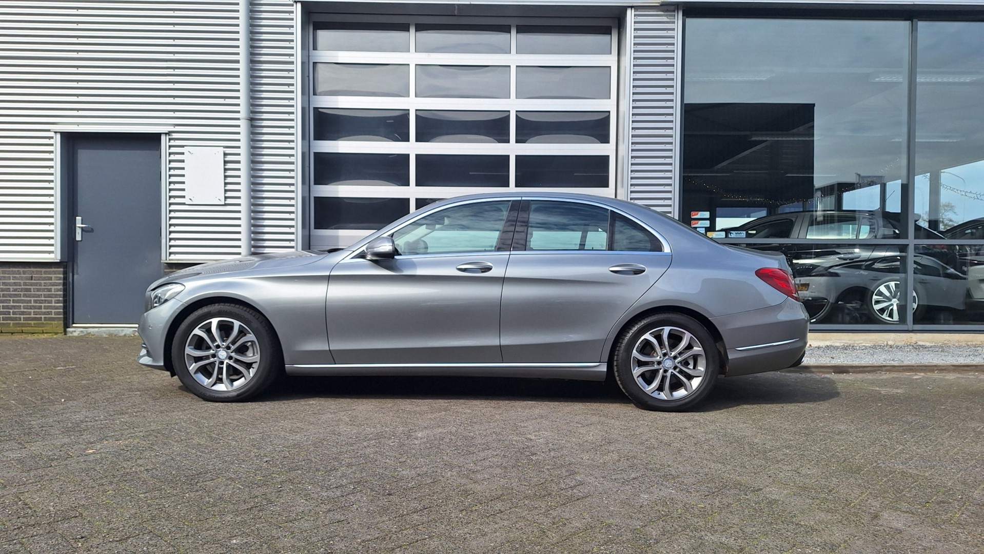 Foto van Mercedes-Benz C 180 Bluetec