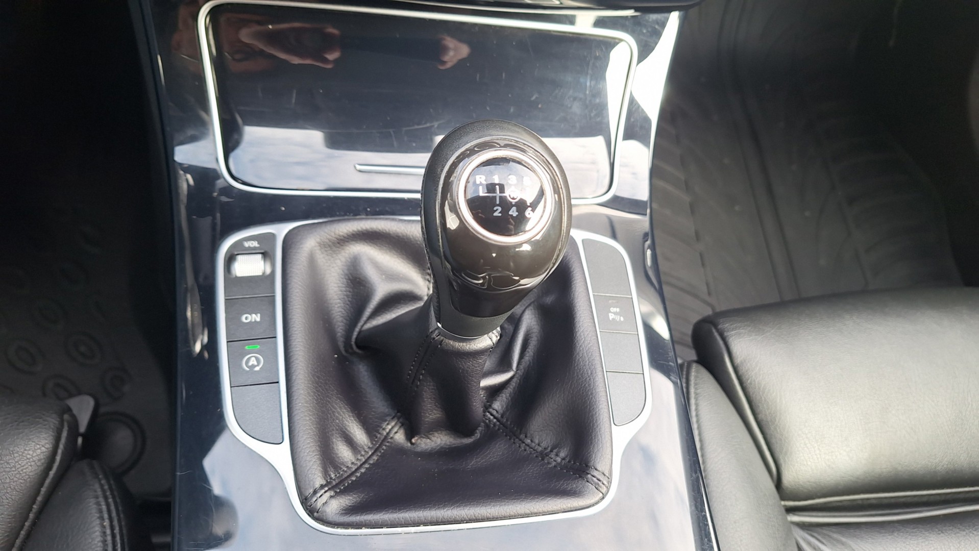 Foto van Mercedes-Benz C 180 Bluetec