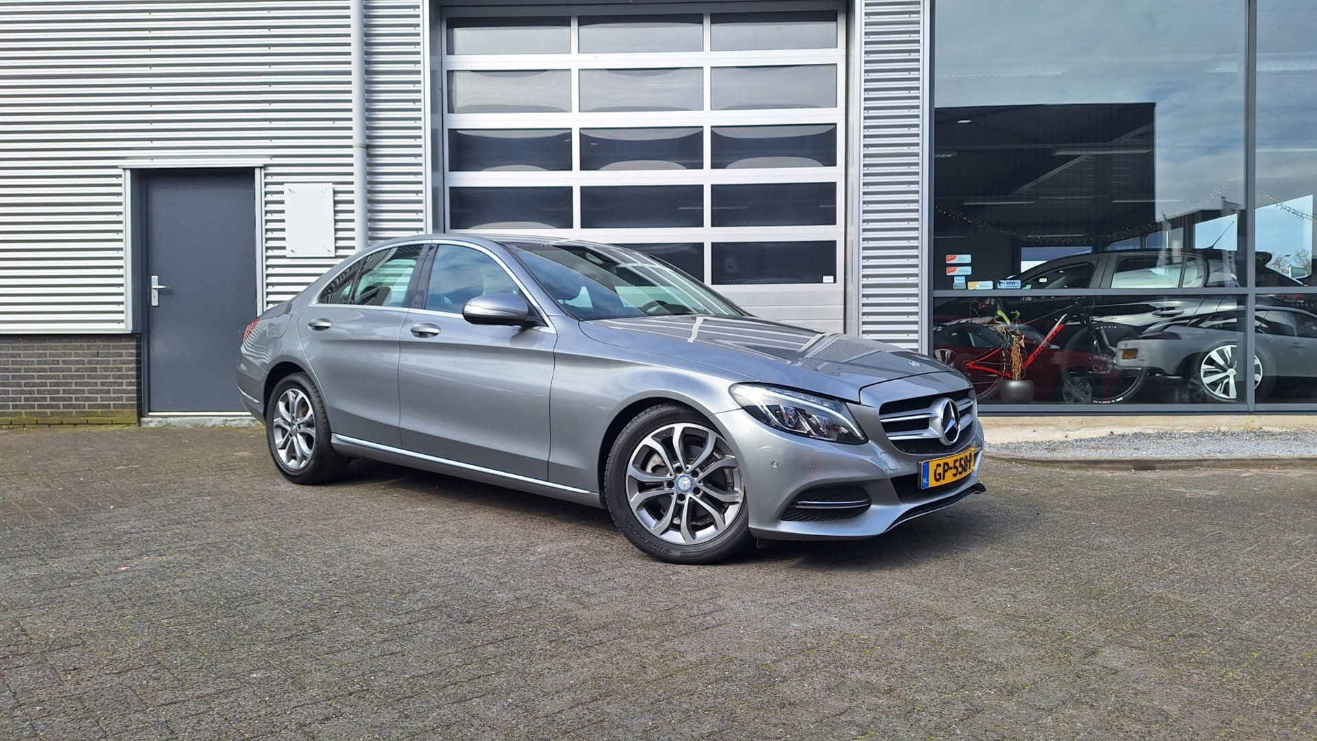 Foto van Mercedes-Benz C 180 Bluetec