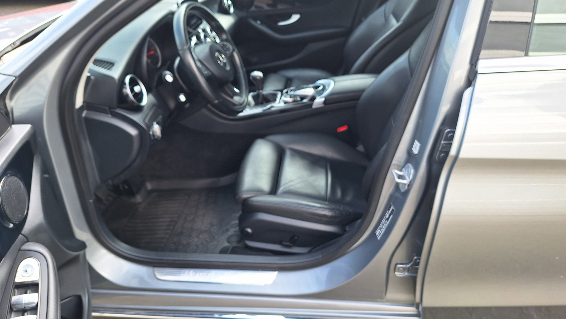 Foto van Mercedes-Benz C 180 Bluetec
