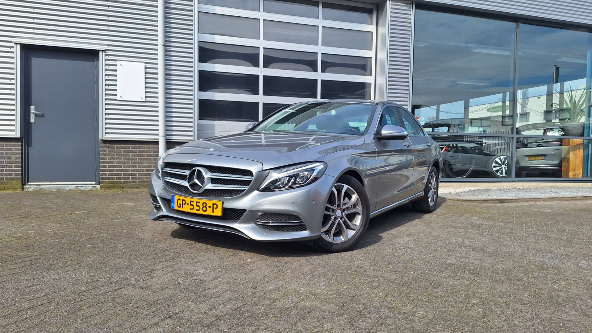 Foto van Mercedes-Benz C 180 Bluetec