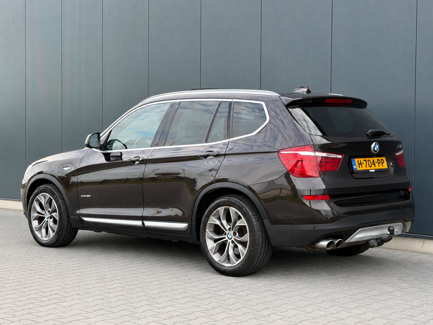 Foto van BMW X3 Xdrive28i