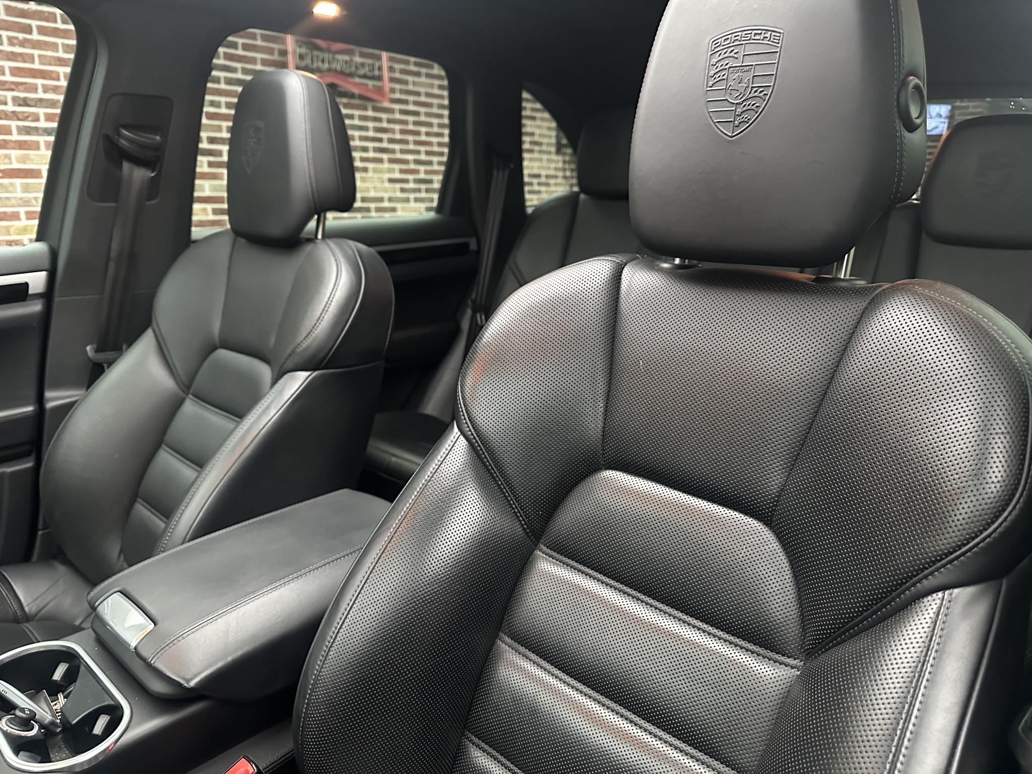 Foto van Porsche Cayenne S E-hybrid