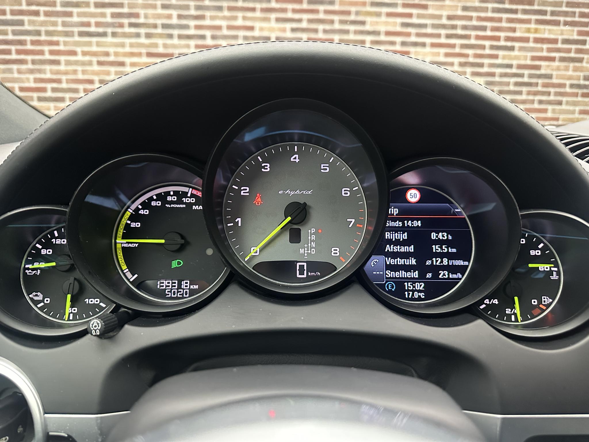 Foto van Porsche Cayenne S E-hybrid
