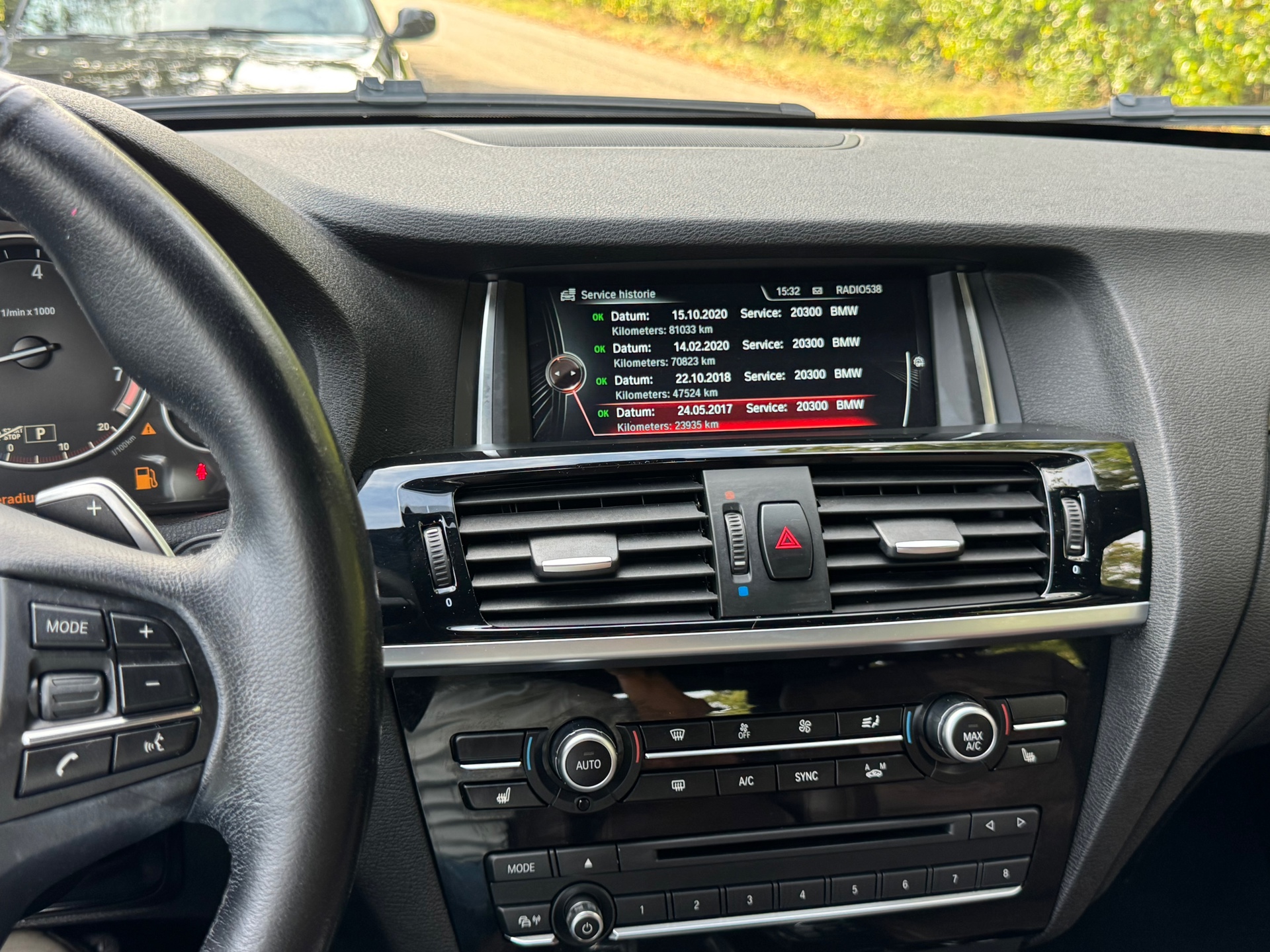 Foto van BMW X3 Xdrive20i