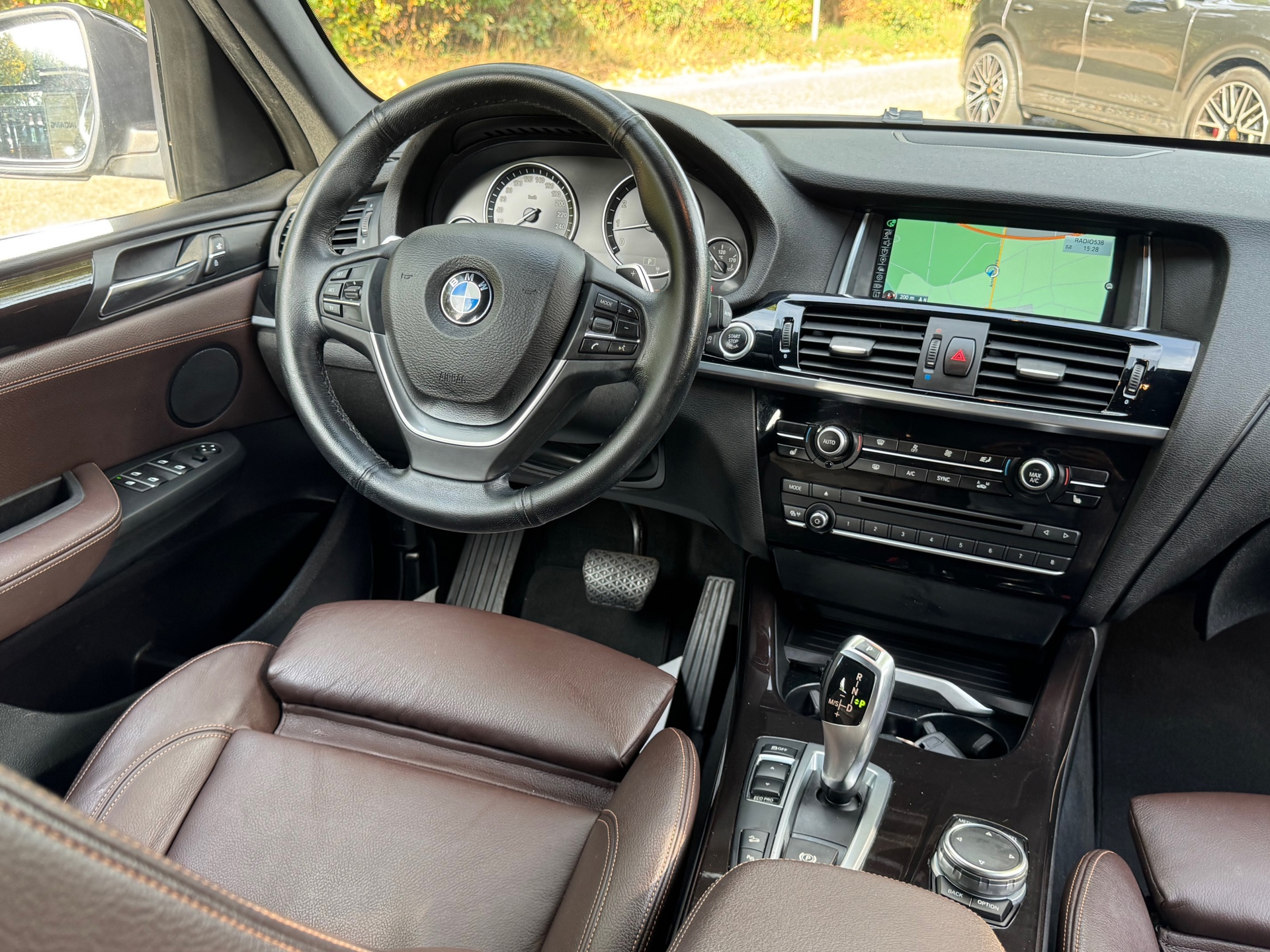 Foto van BMW X3 Xdrive20i