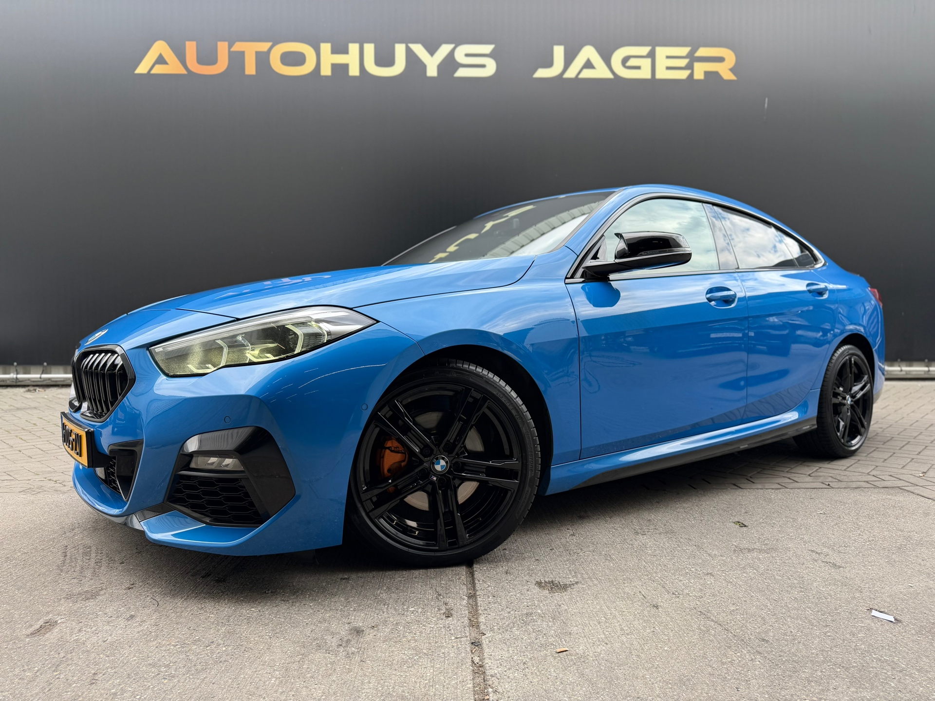 BMW 2 Serie 218i High Executive 2019 - voorkant