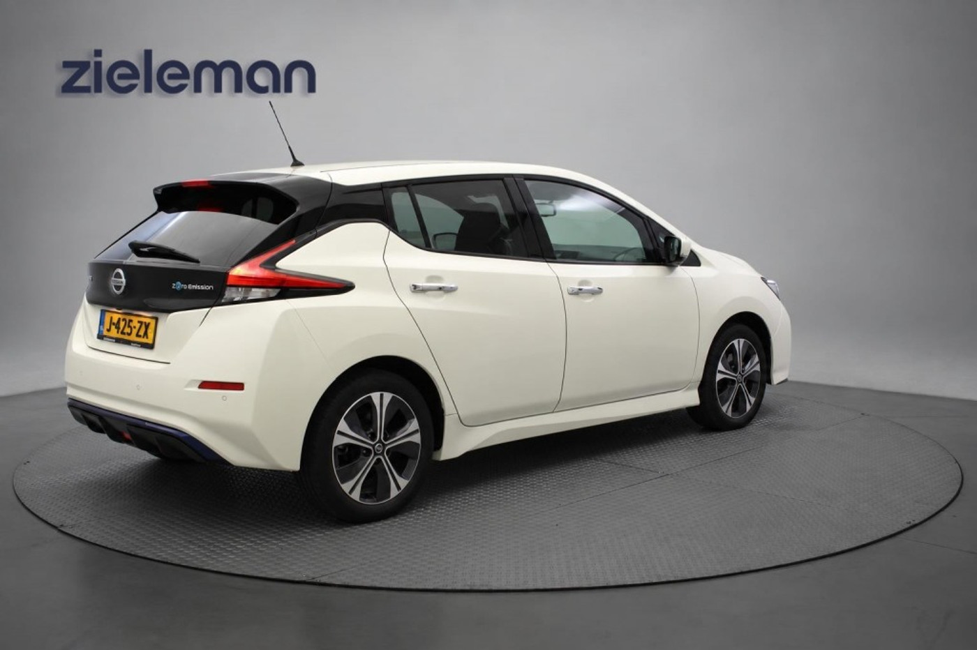 Foto van Nissan Nissan Leaf 62kwh