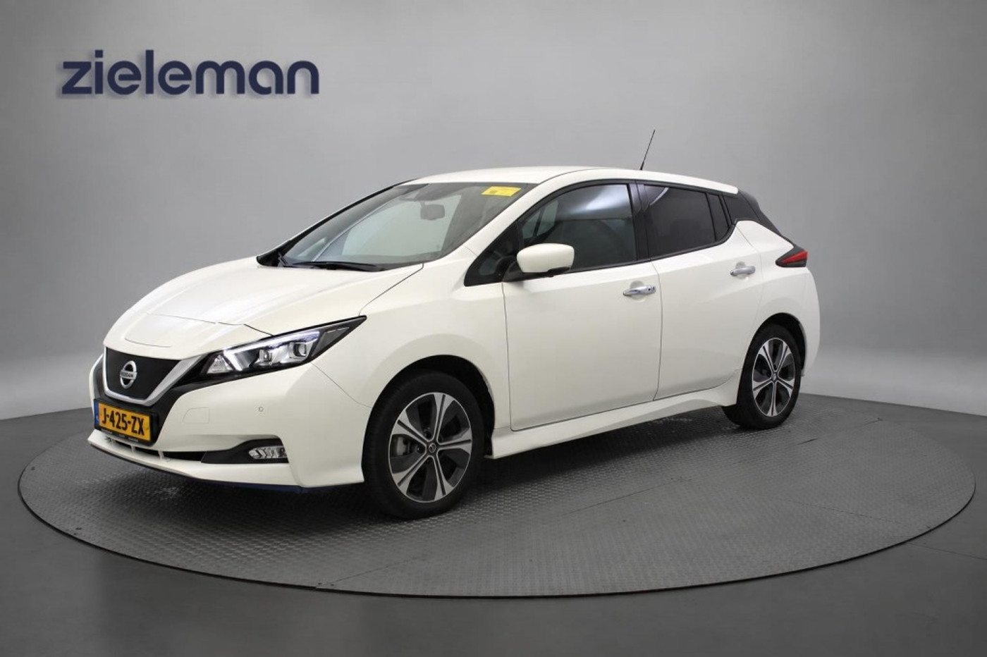 Foto van Nissan Nissan Leaf 62kwh
